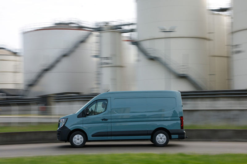 5 bijzondere hulpjes die de Renault Master (2024) extra veilig maken