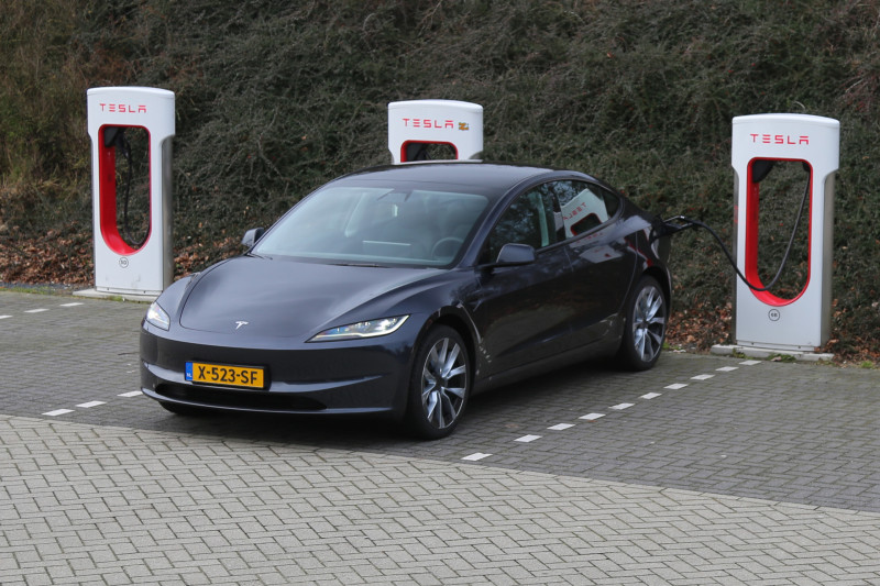 Tesla-kopers krijgen 20.000 km gratis Superchargen – hoeveel is dat waard in geld?