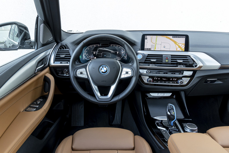 Test Hyundai Ioniq 5, BMW iX3 and Audi Q4 E-Tron: which electric SUV has the greatest range?