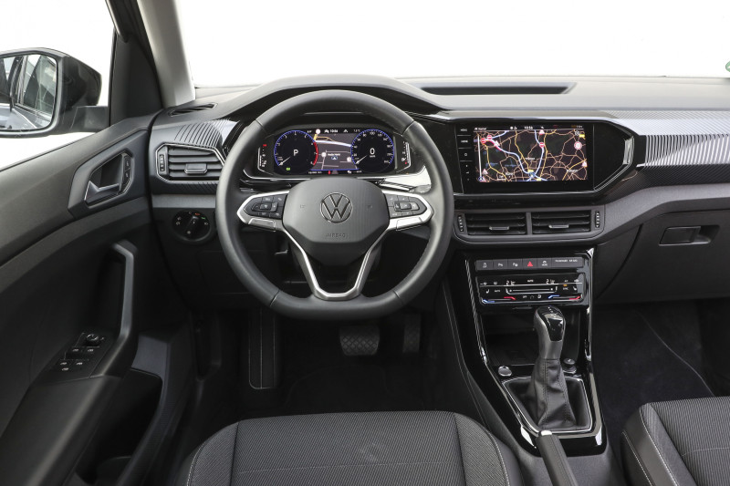 TEST Volkswagen T-Cross, Renault Captur, Kia Stonic, Audi Q2: hoe een kleine suv toch groot kan zijn