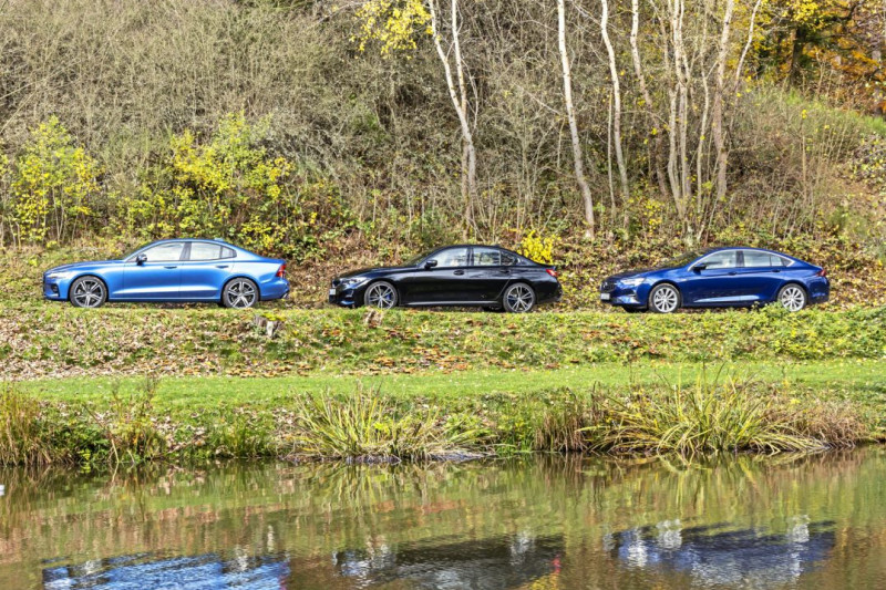 BMW 320i, Opel Insignia en Volvo S60 getest: waarom de Opel goed voor je rug is