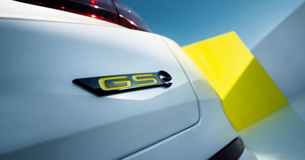 Opel Grandland GSe: Der 300 PS starke Plug-in-Hybrid steht vor allem für Optik