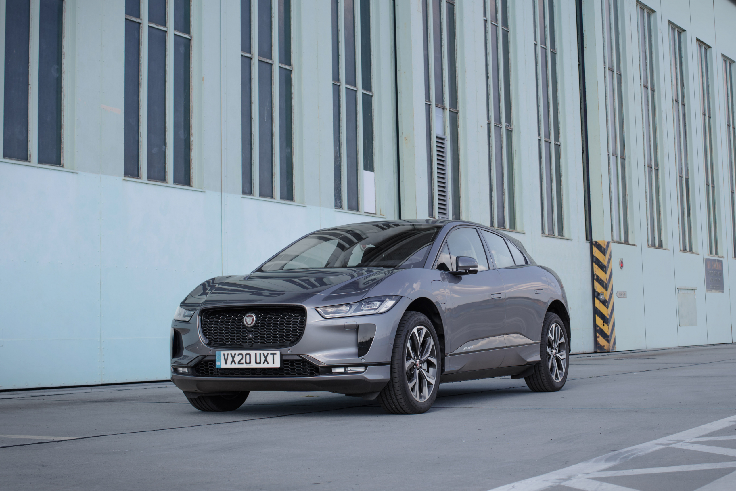 Nieuwe versie Jaguar I-Pace 16.000 euro goedkoper