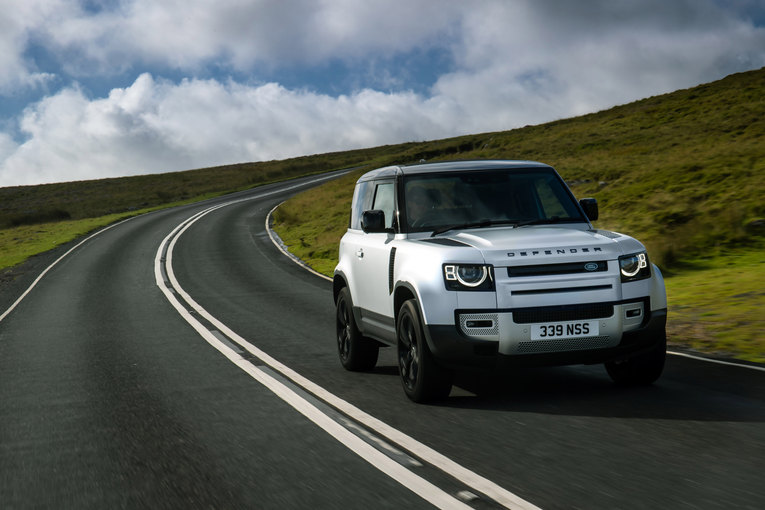 De minst dure Land Rover Defender is ook gelijk de krachtigste