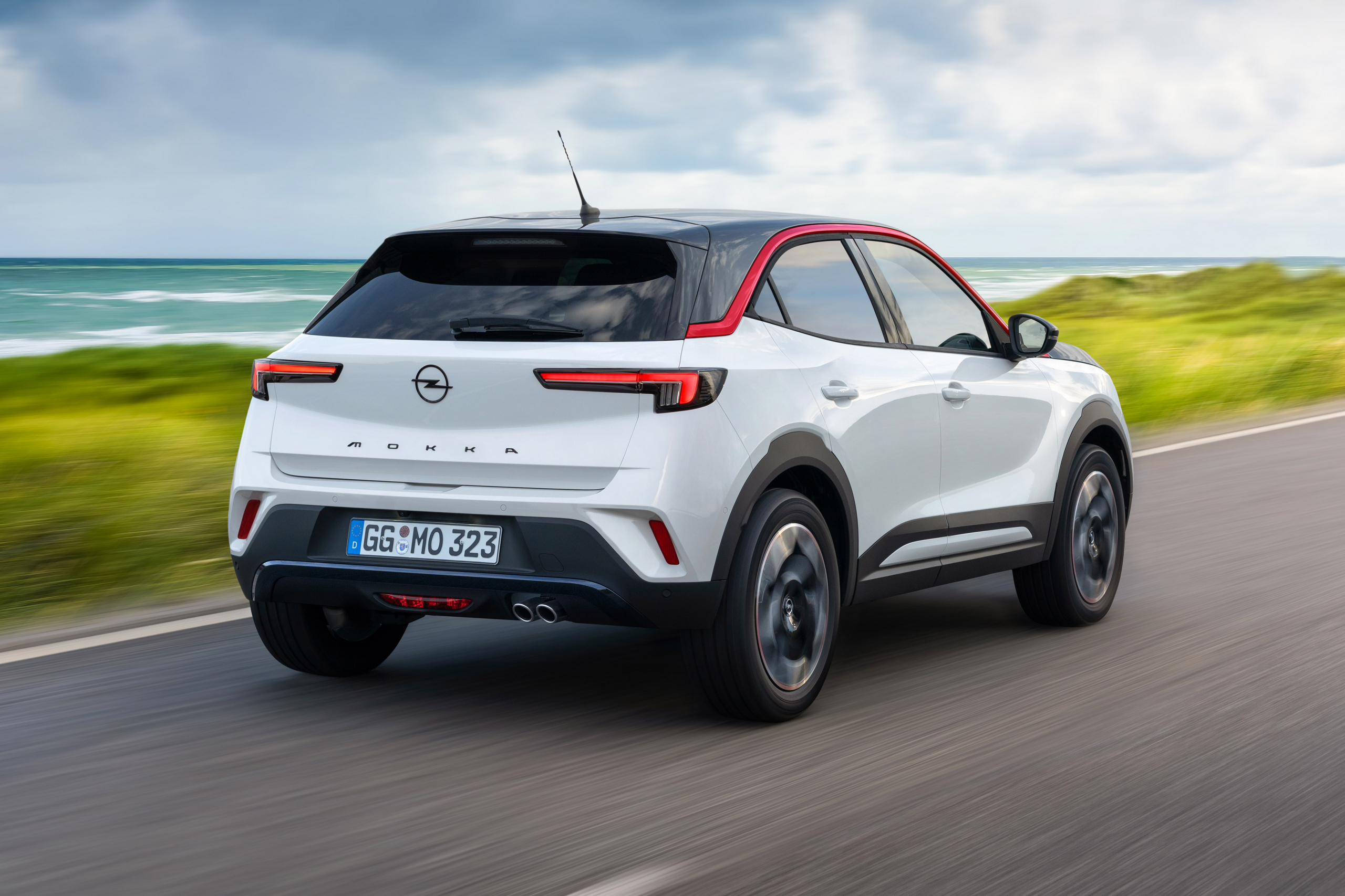 Ja, de nieuwe Opel Mokka lust ook benzine en diesel