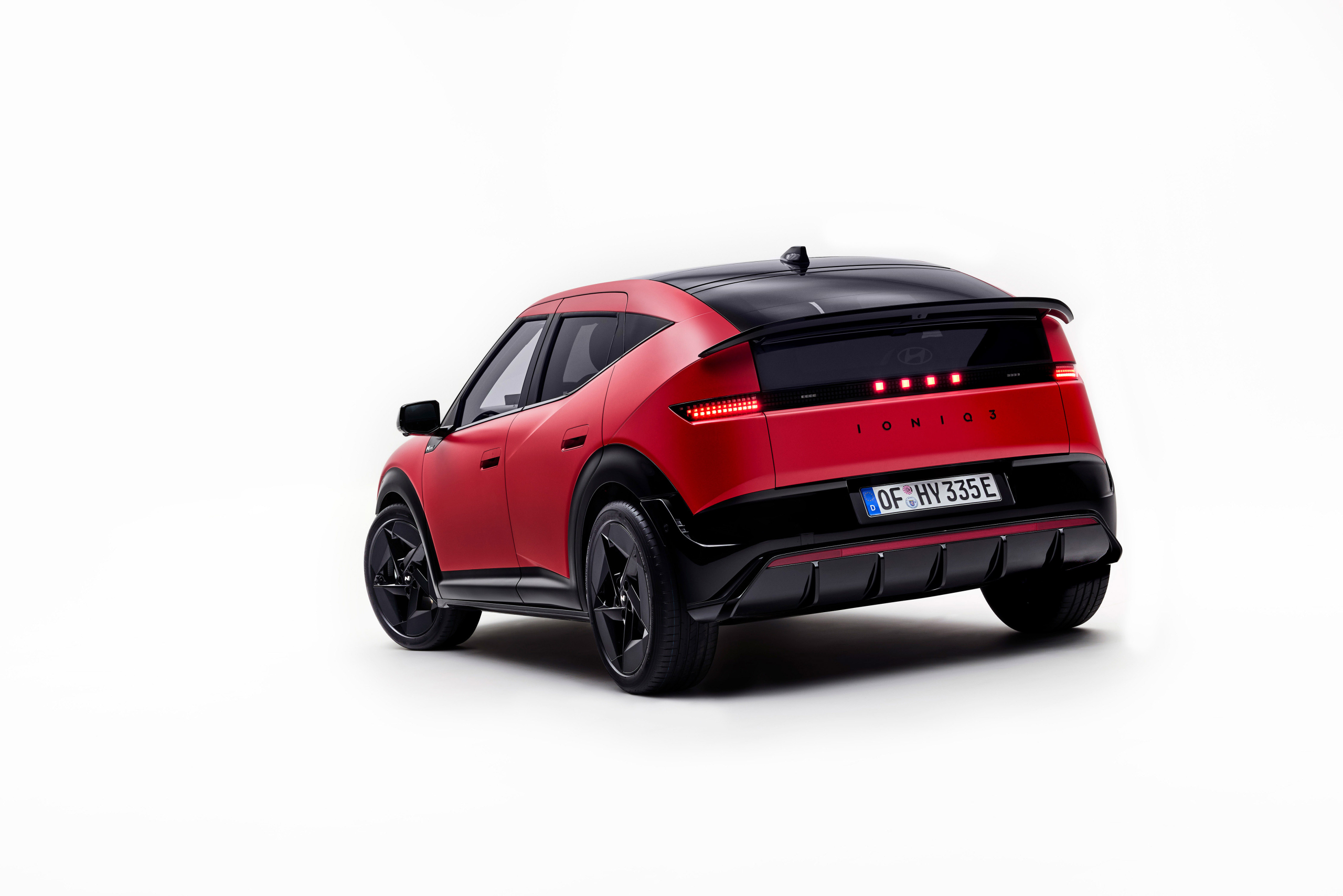 Goedkoopste Hyundai Ioniq 3 doet alsof hij een Tesla is - maar ben jij daar blij mee?