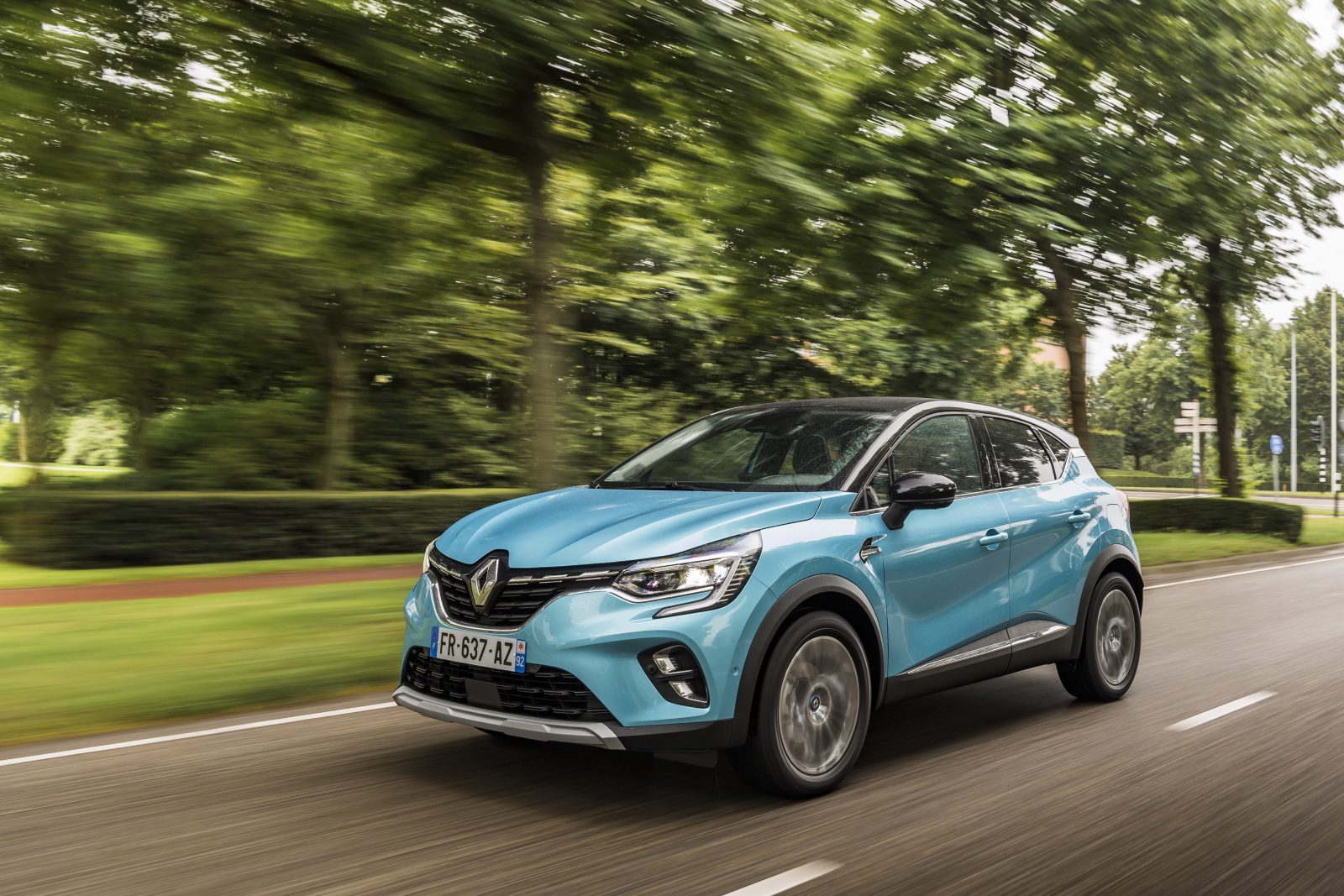 Parkeren in Parijs peperduur - ook niet-SUV's en elektrische auto's de sjaak