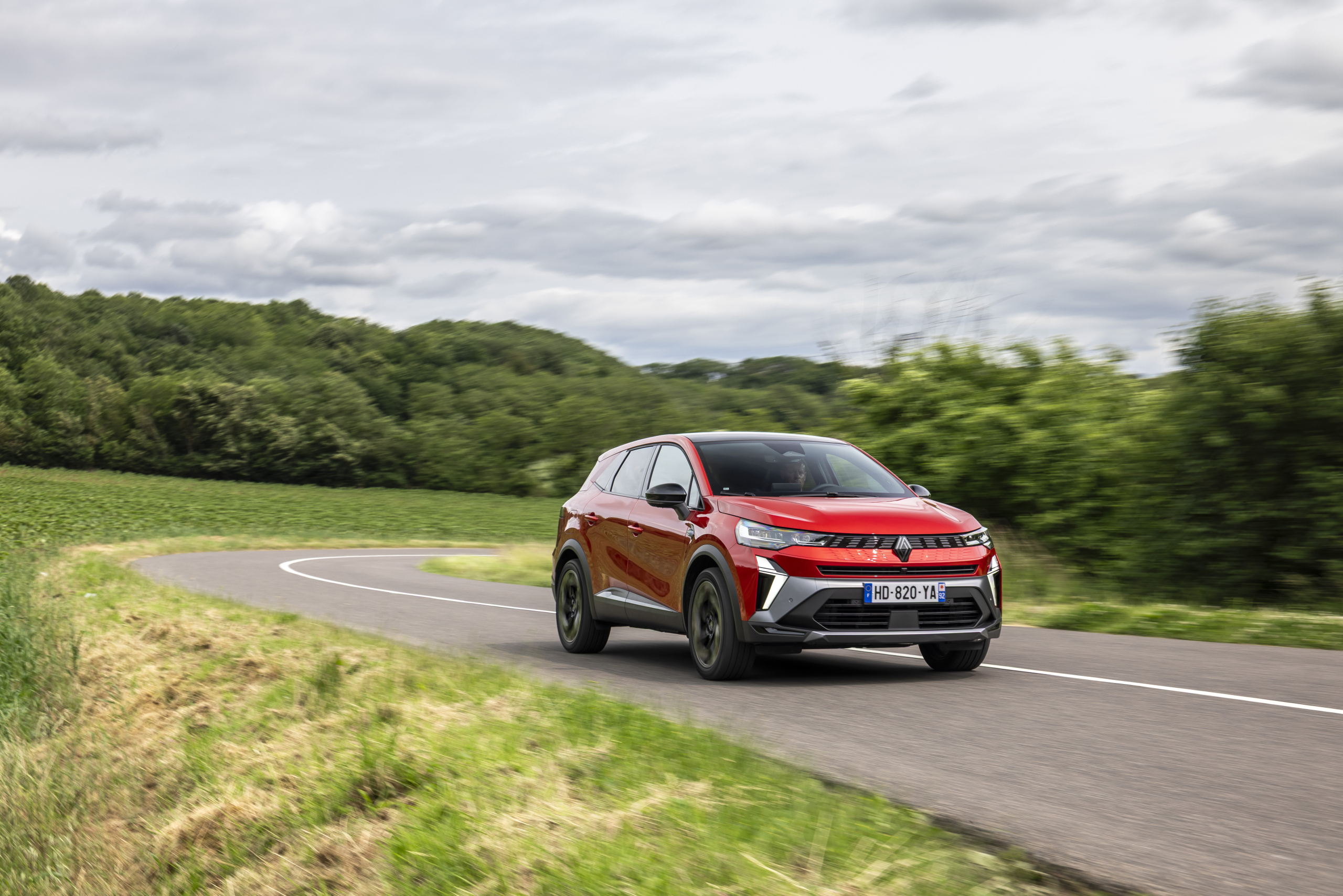Review Renault Symbioz 160 (2025) – nu nog sterkere concurrent voor Toyota Corolla Cross