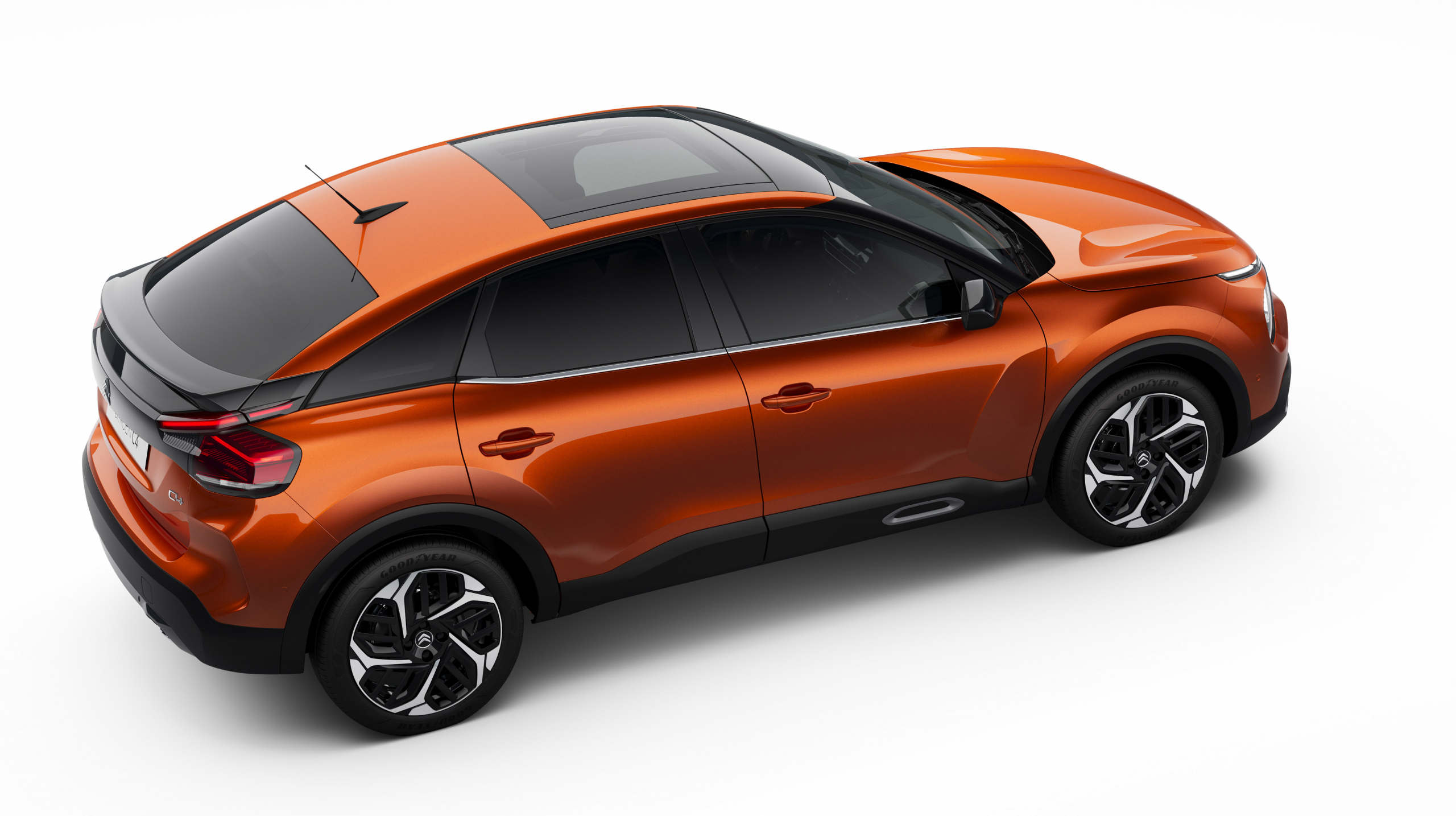 Zien jullie de GS-trekjes van de nieuwe Citroën C4?