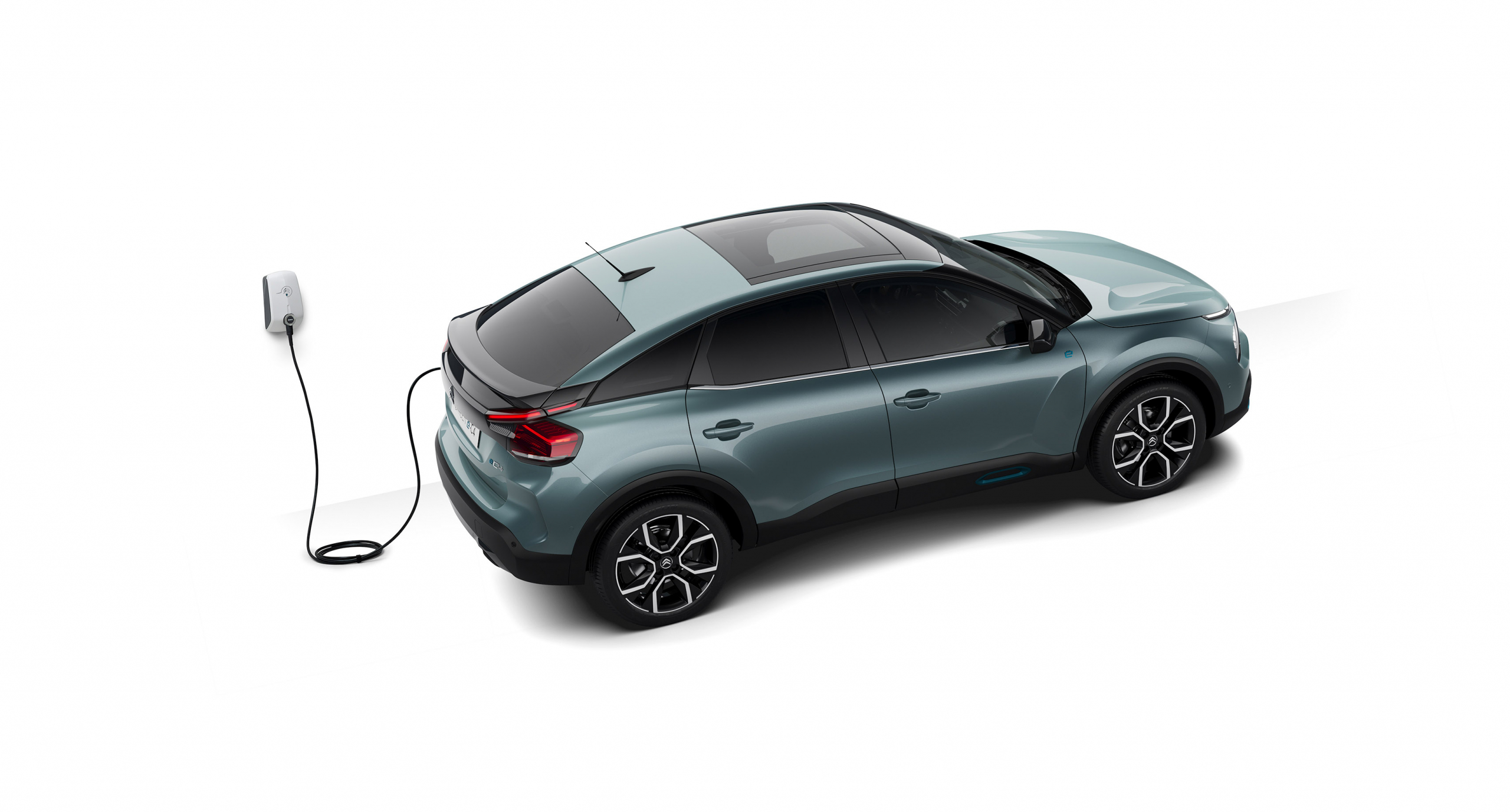 Zien jullie de GS-trekjes van de nieuwe Citroën C4?