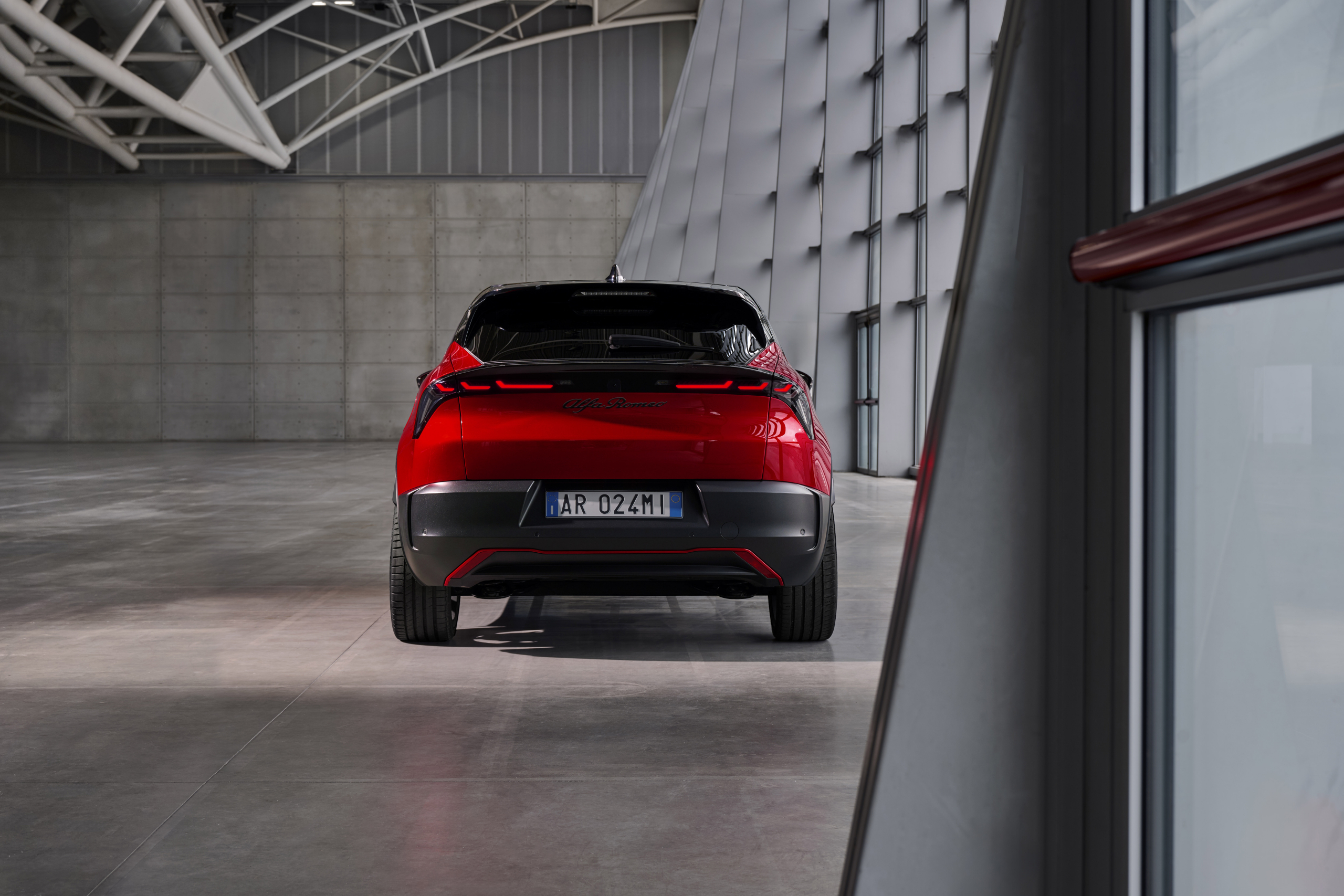 Nieuwe Alfa Romeo Mito mikt op klanten die Volvo EX30 en Audi Q2 laten zitten