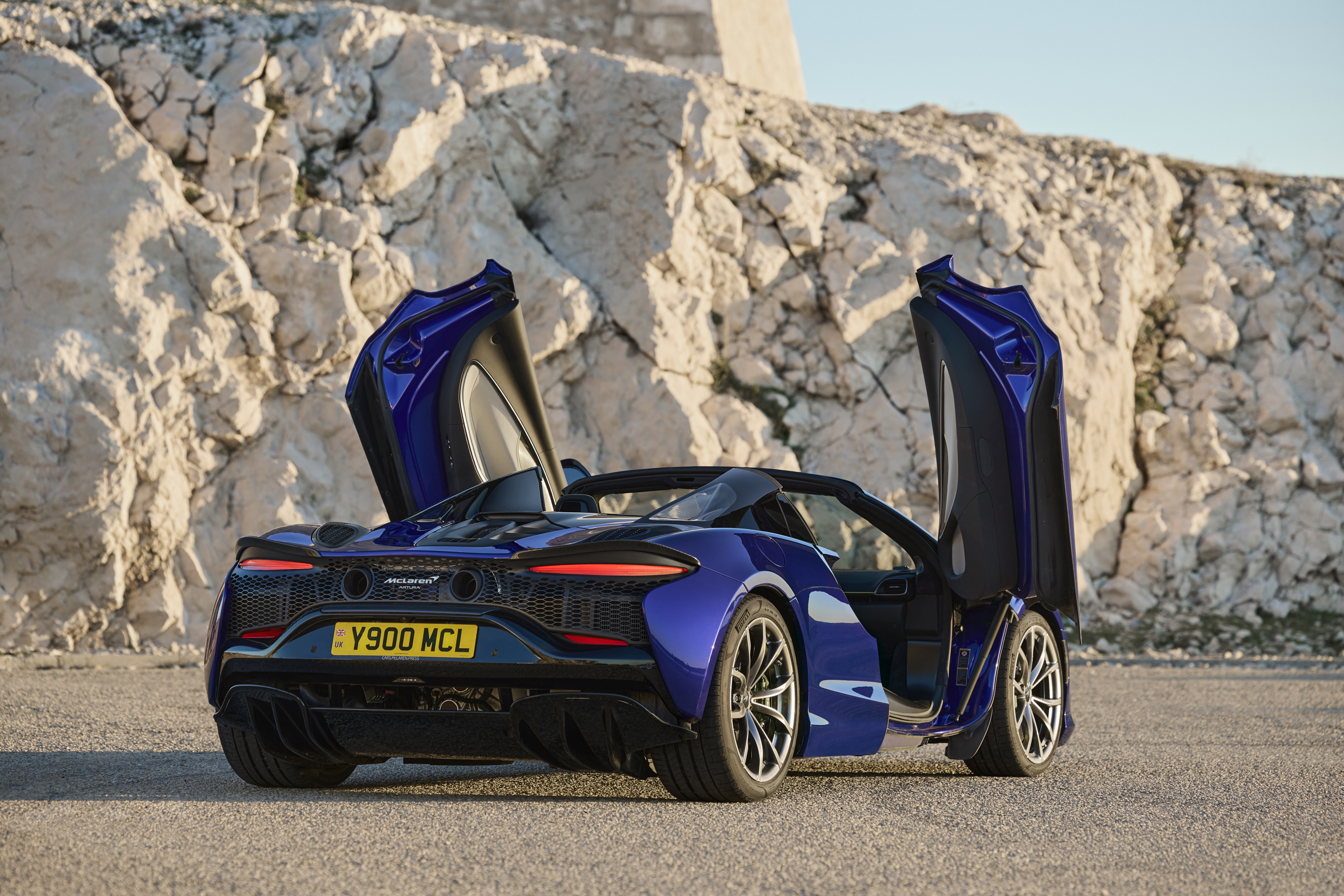 McLaren Artura Spider (2024) review: grandioos en betoverend, maar niet giftig