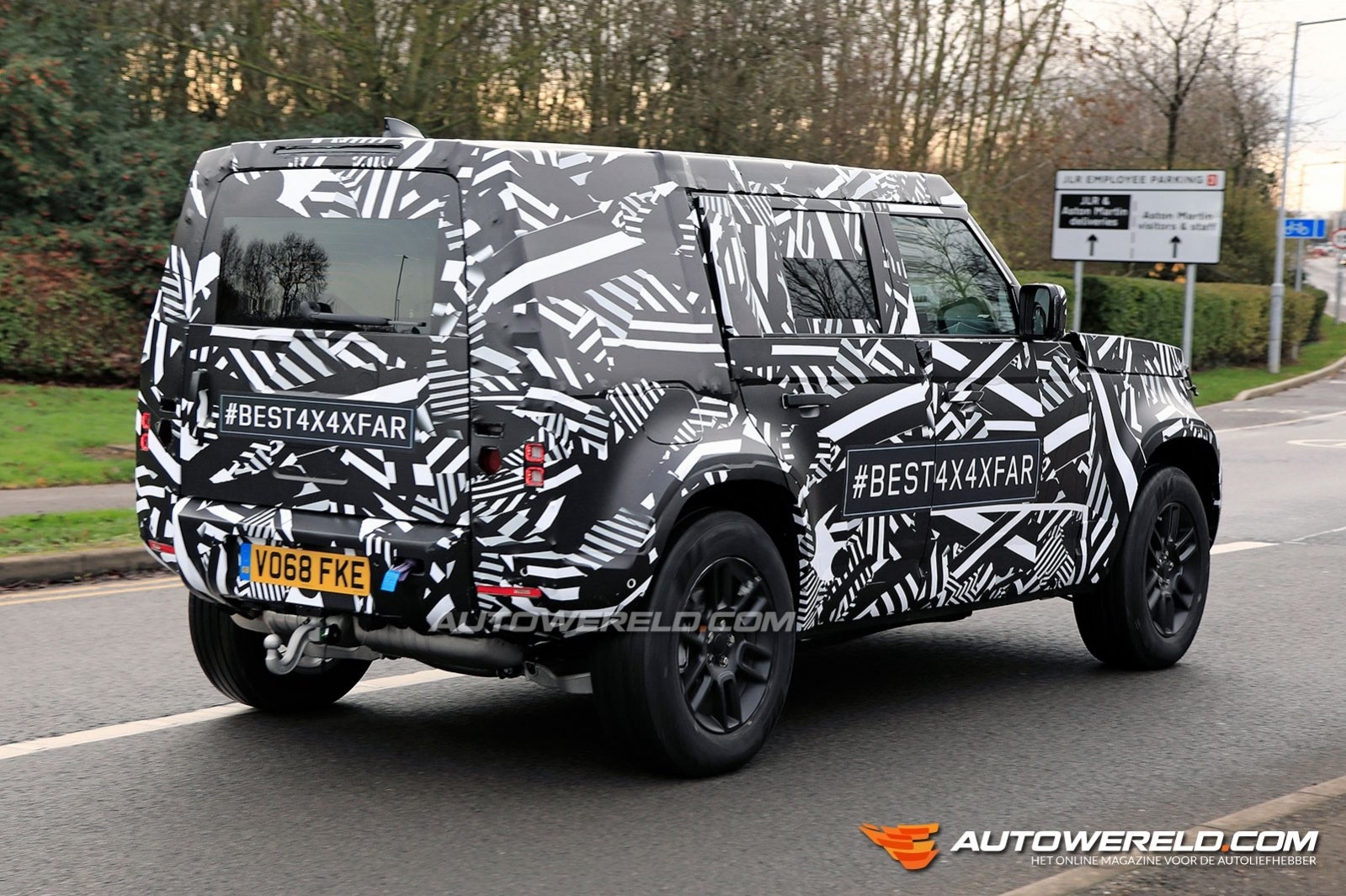 Land Rover Defender
