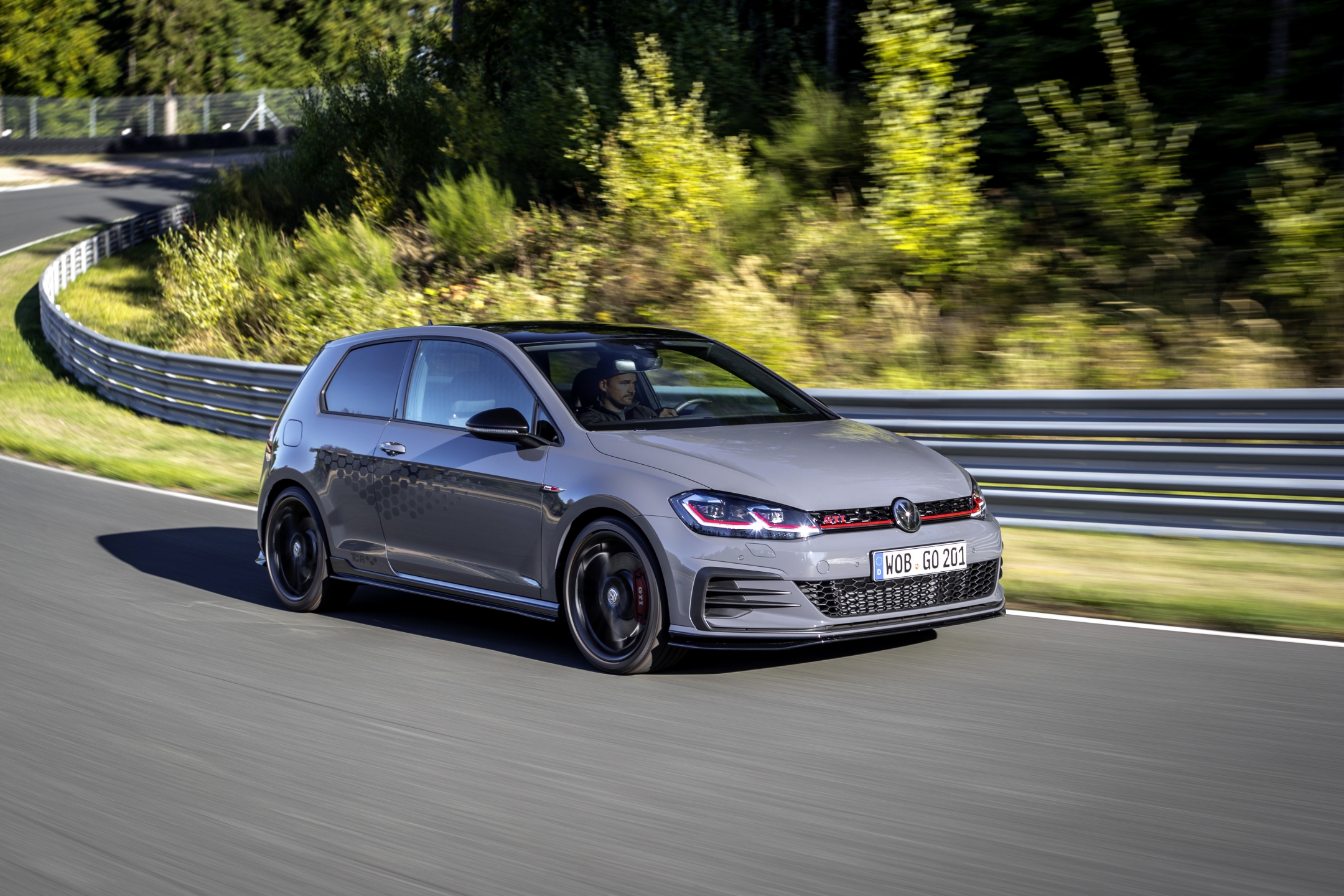 ​Volkswagen Golf GTI TCR eindelijk te koop