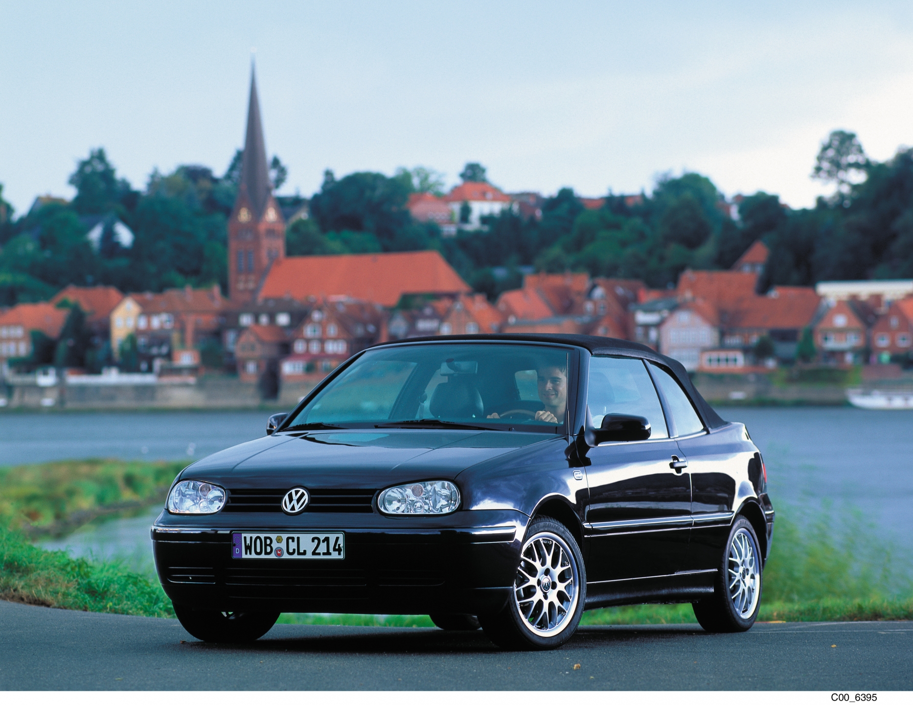 Een terugblik op 40 jaar Volkswagen Golf Cabriolet