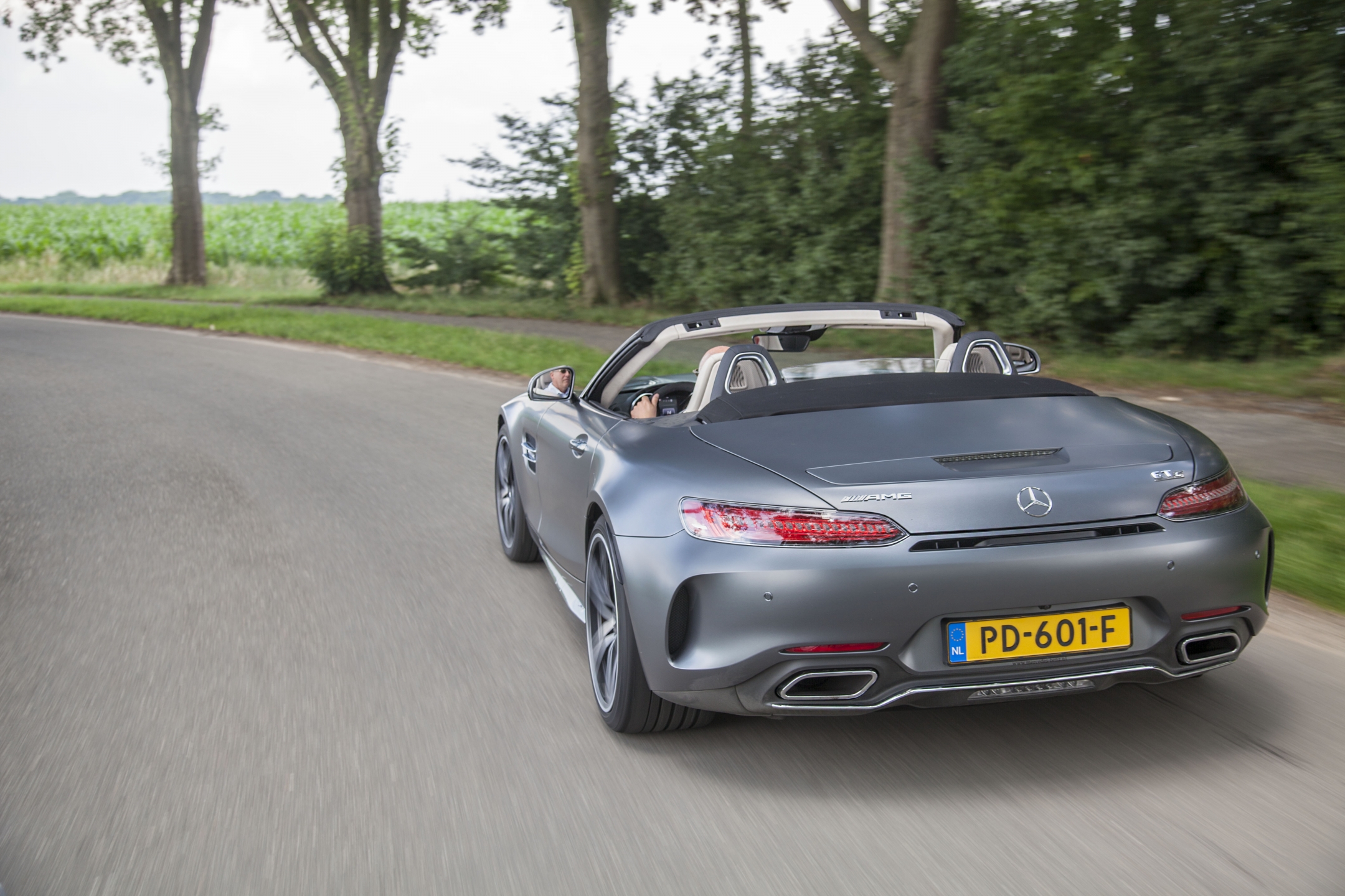 Mercedes- AMG GT C Roadster: verlangen naar de Bulderbaan