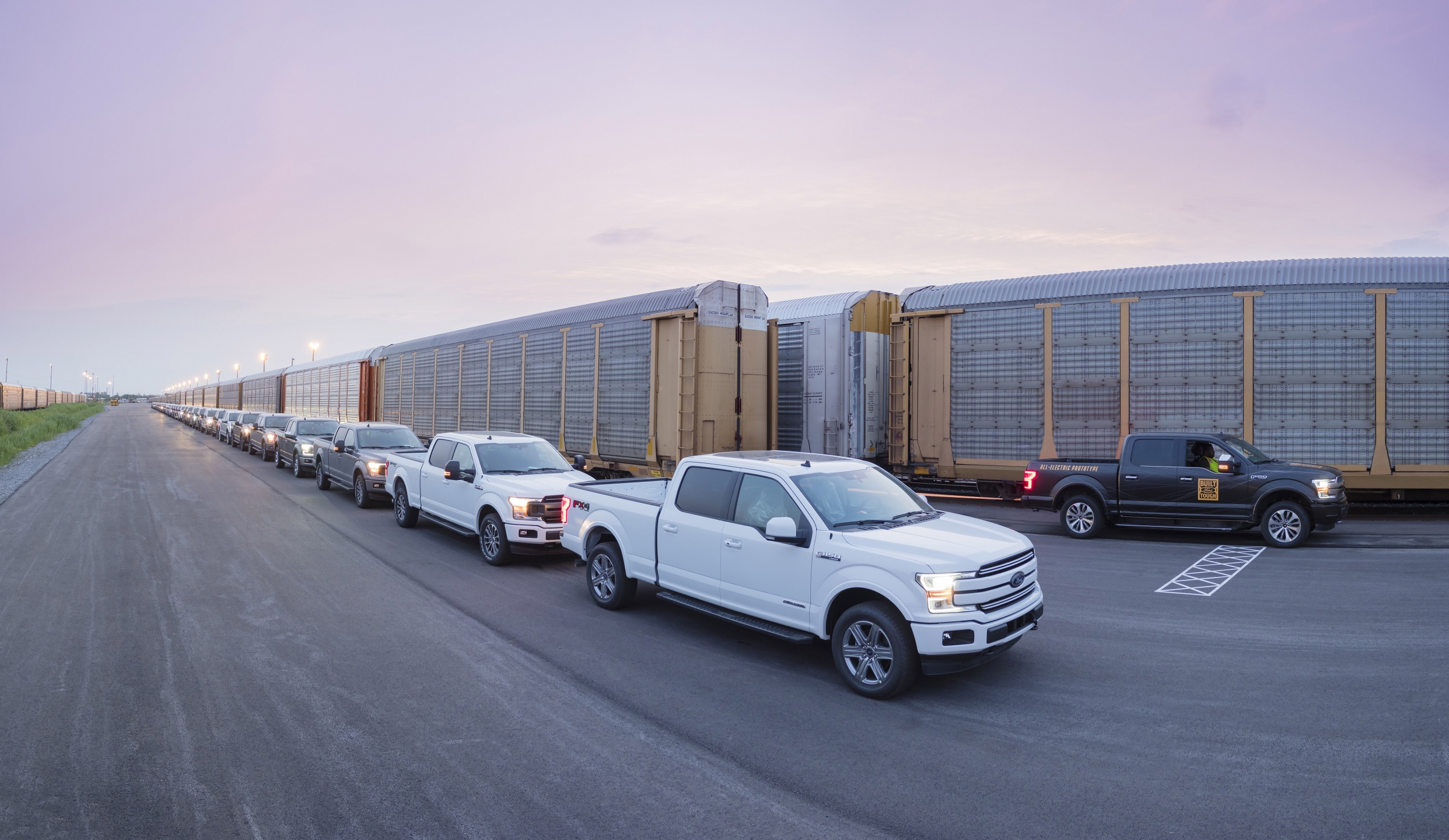 Elektrische Ford F-150 laat zijn spierballen rollen