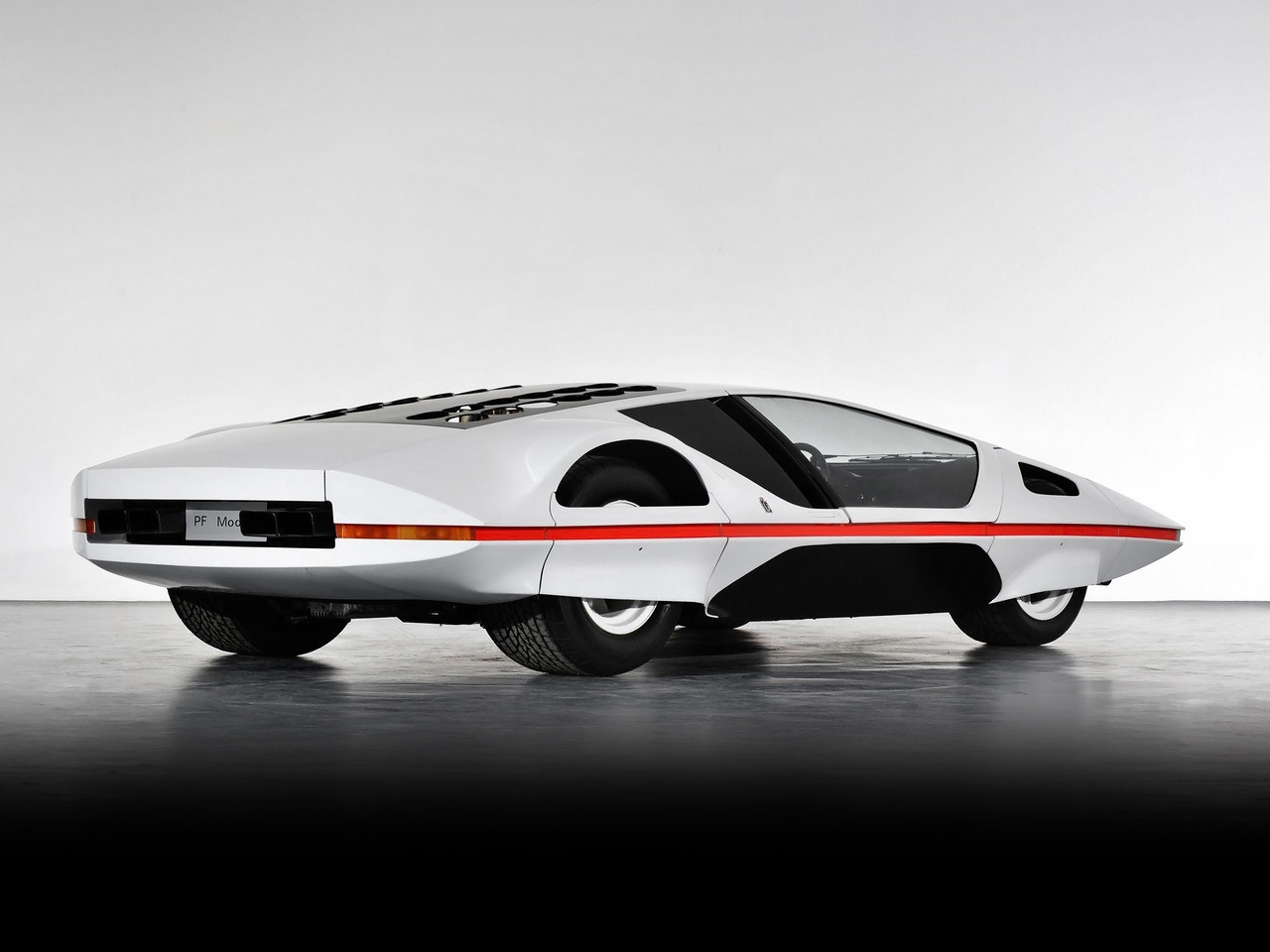 Top 10: Deurstopperdesign - De wigvormigste concept cars ooit