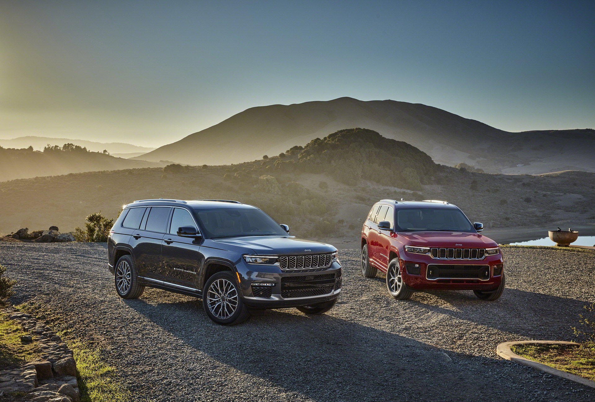 Na tien jaar is er eindelijk een nieuwe Jeep Grand Cherokee