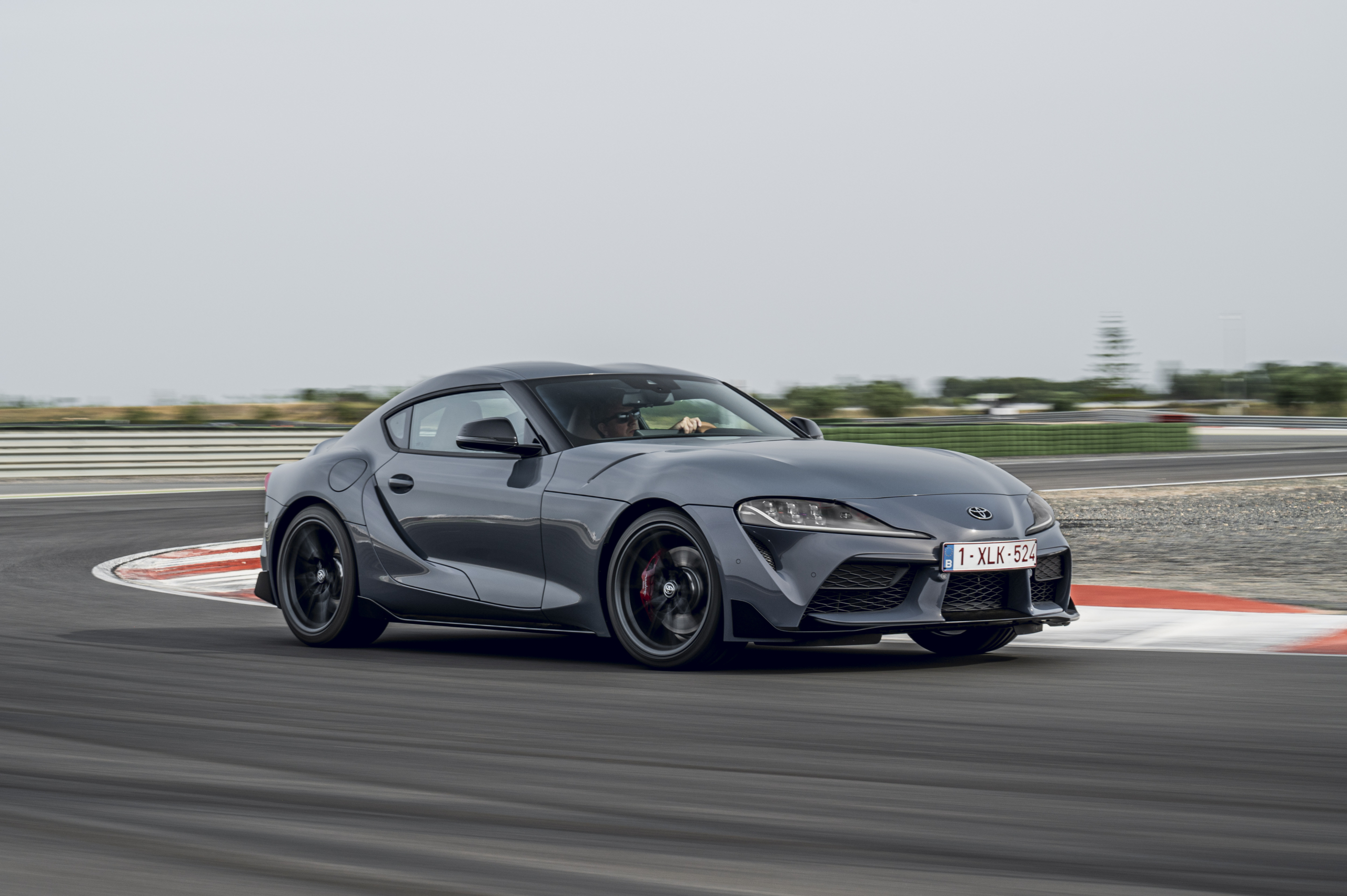 Toyota GR Supra MT review - Waarom een handbak de Japanse sportwagen nóg beter maakt