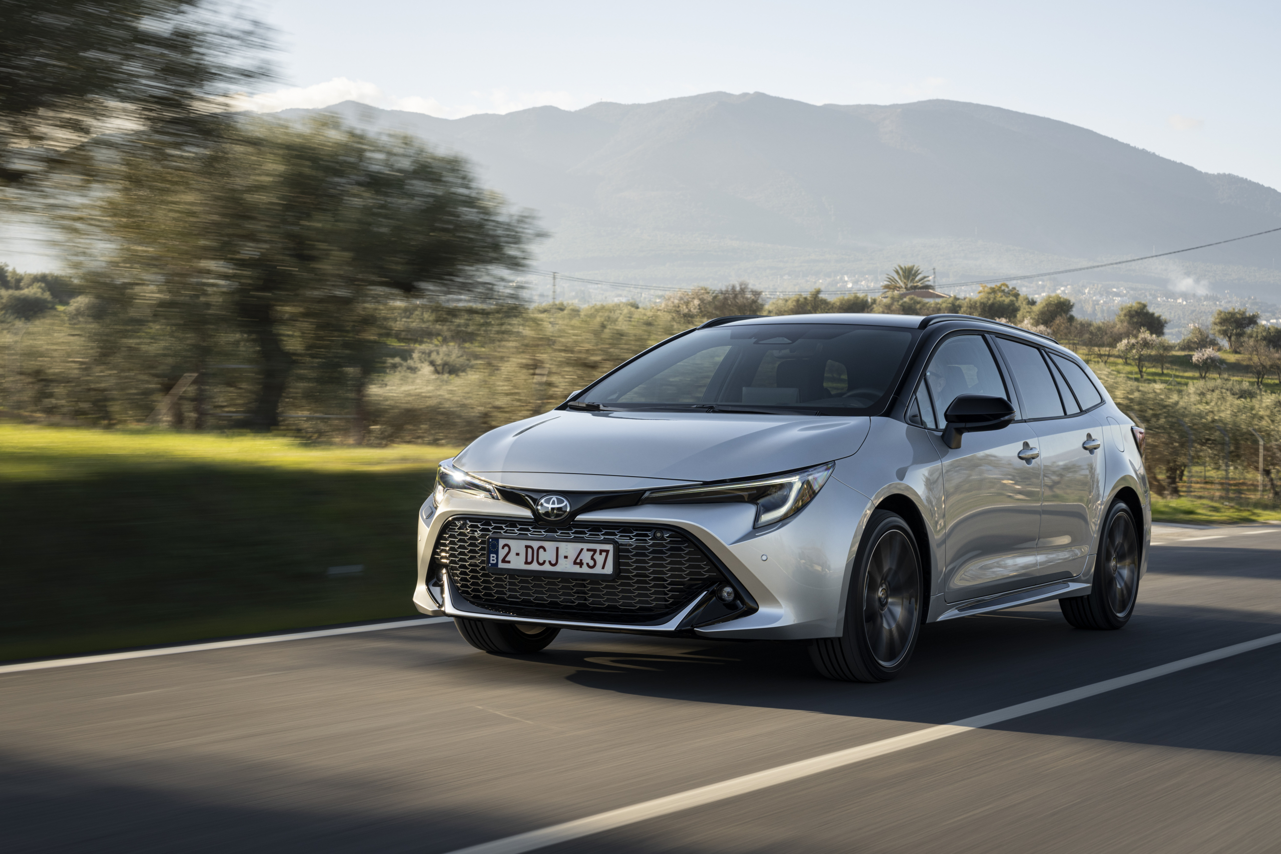 Prijsvergelijking: goedkoopste Toyota Corolla Touring Sports evengoed prijzig