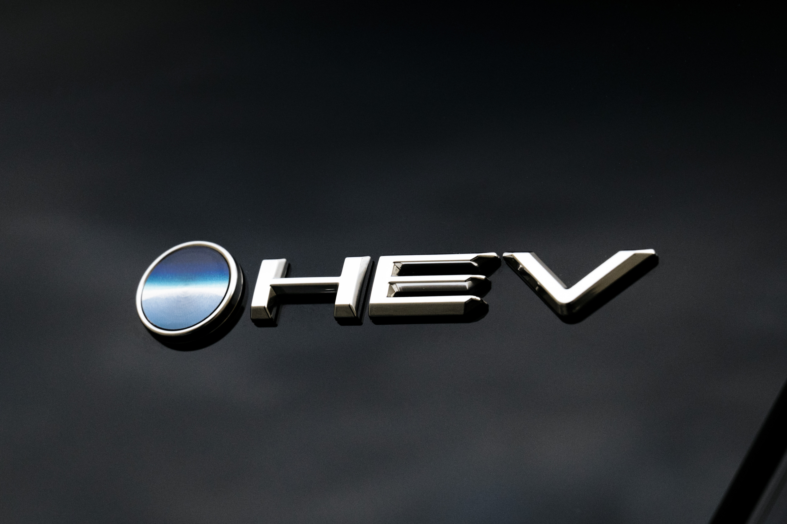 Deze nieuwe Toyota is de goedkoopste hybride van Nederland en plotseling spotgoedkoop