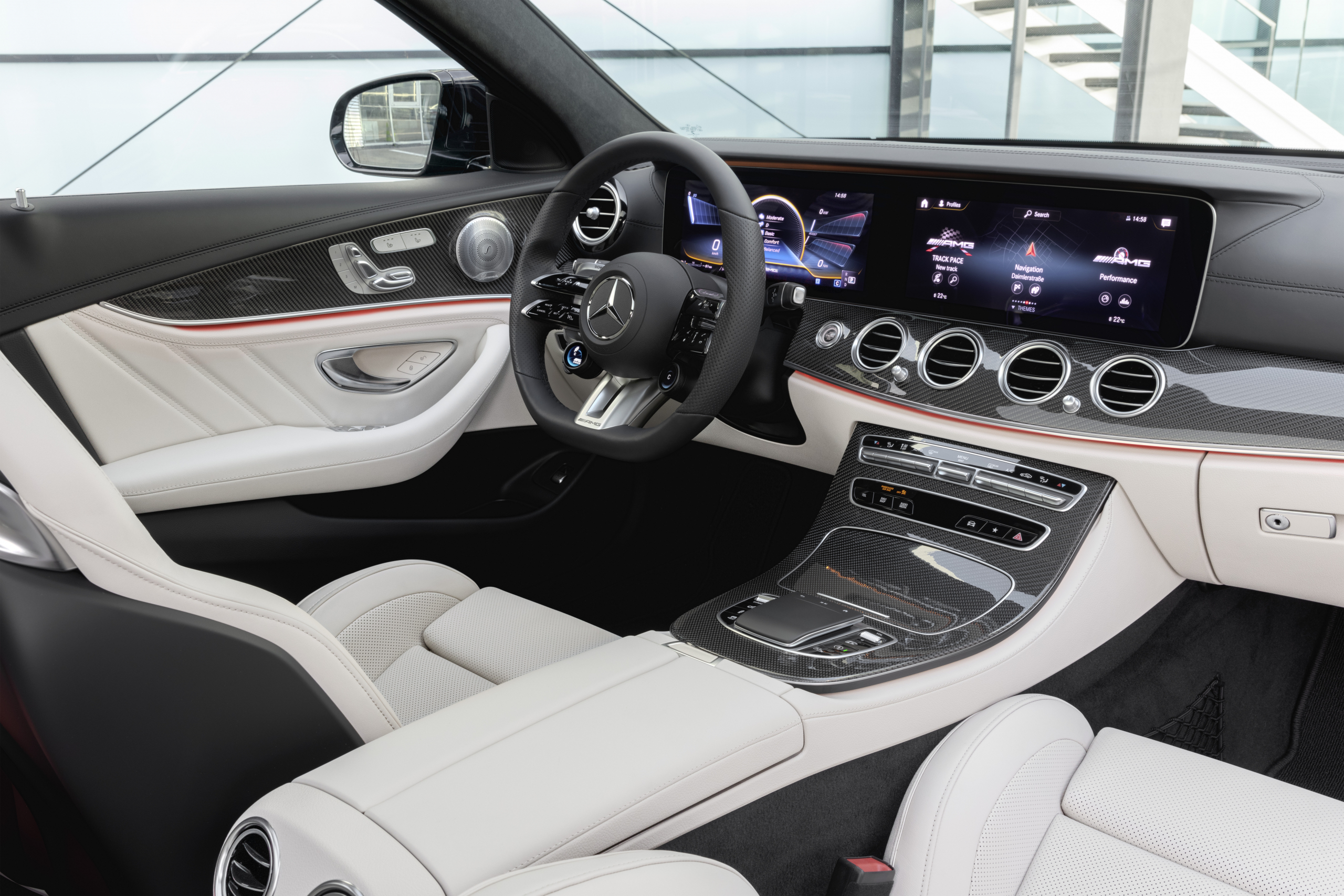 Vernieuwde Mercedes E-Klasse kost net geen 60.000 euro