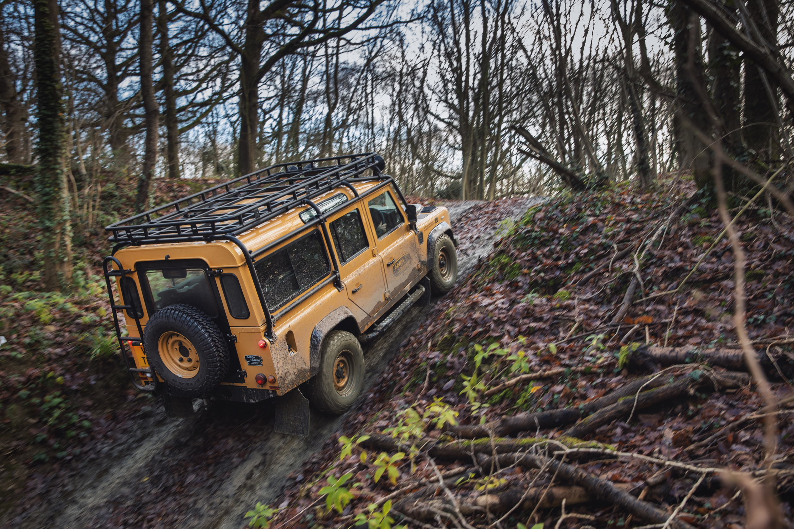 Oude Land Rover Defender kan geen afscheid nemen, gaat weer in productie