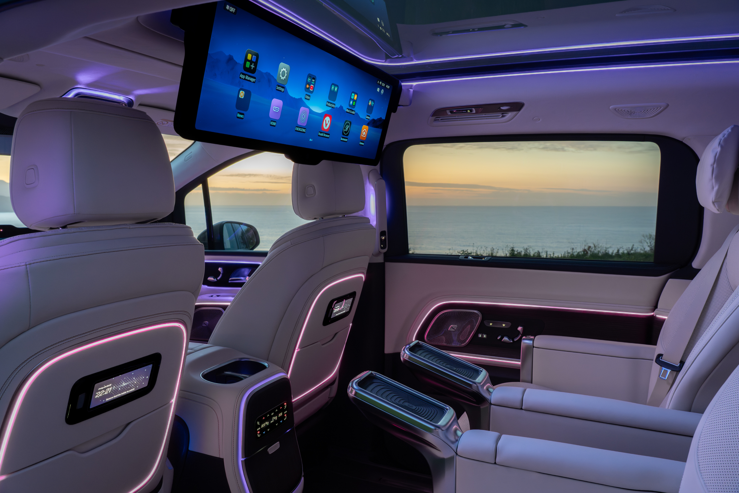 Mercedes VLE: 3 voordelen, 3 nadelen van een extreem luze maar loodzware bus