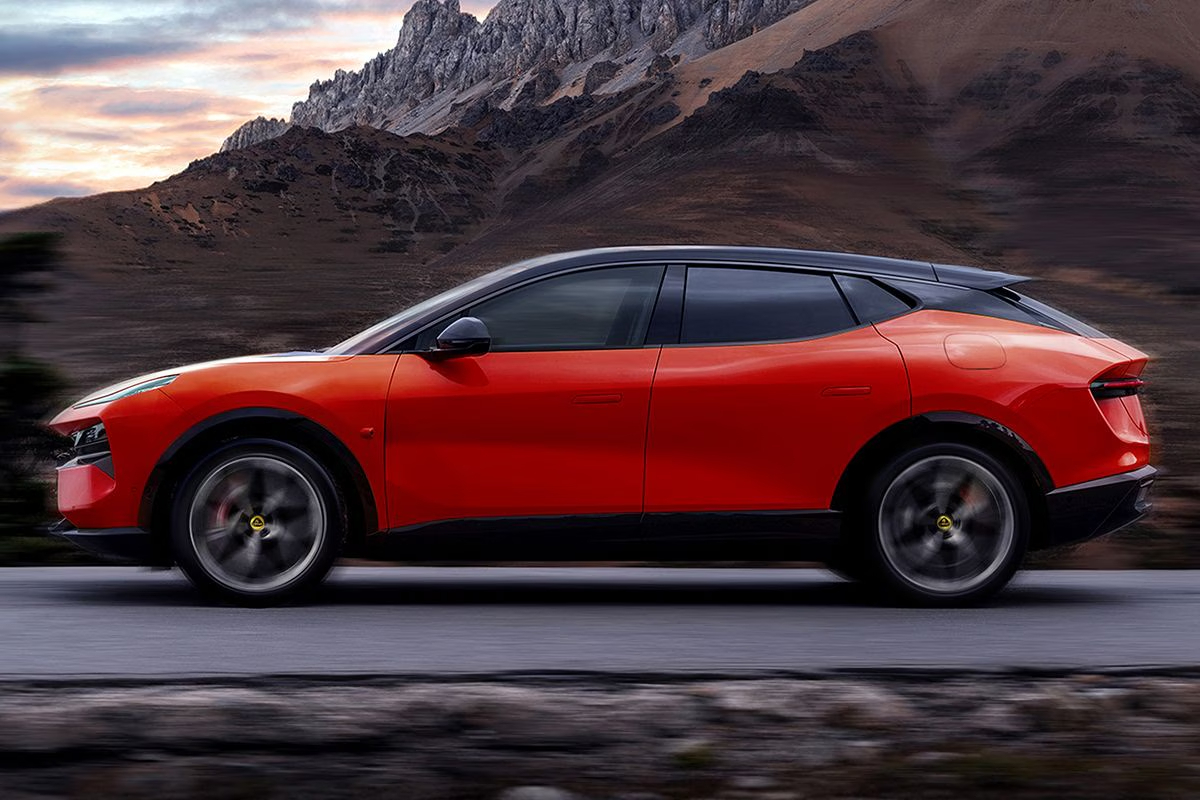 Laatste grote sportwagenmerk capituleert voor de SUV