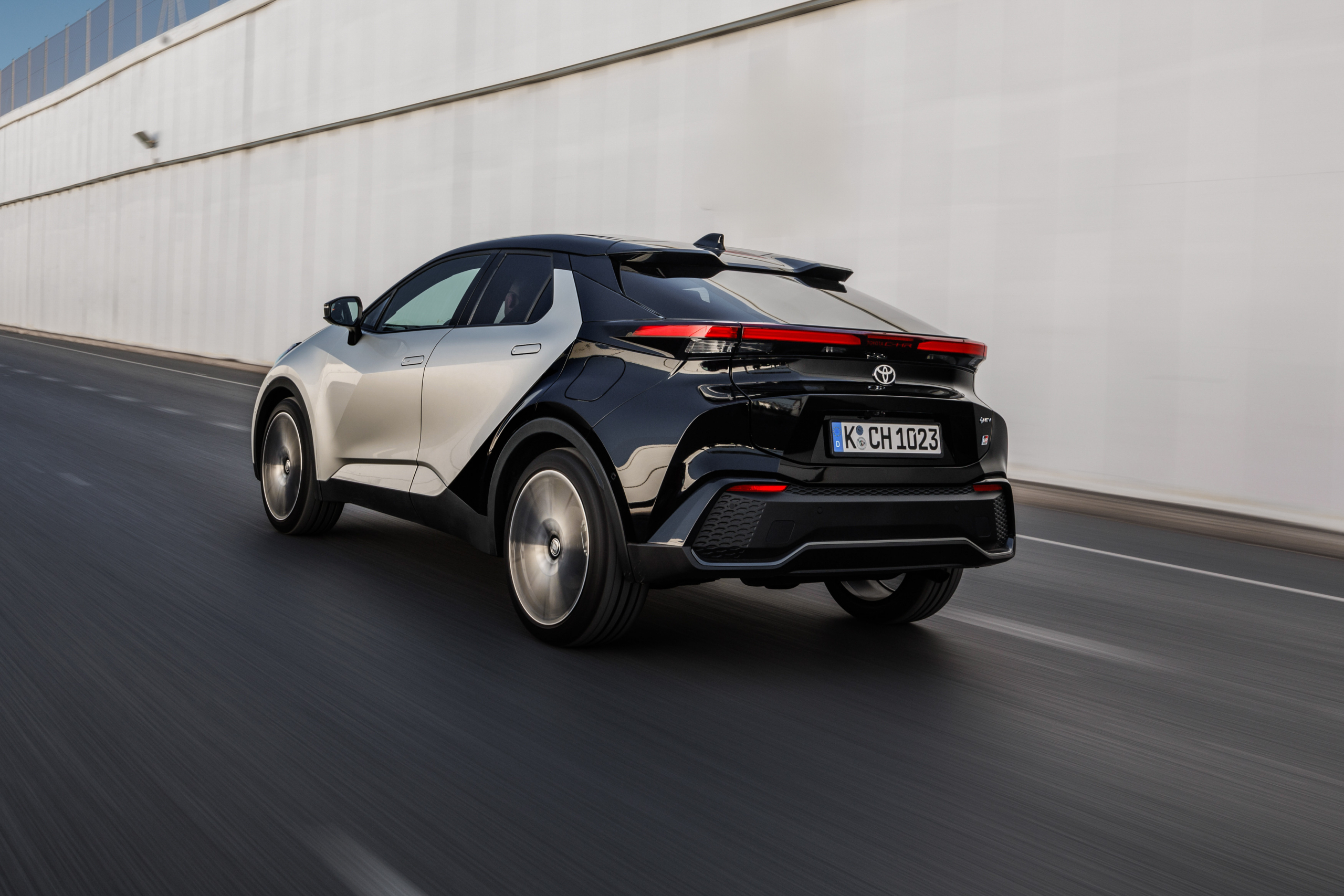 Toyota C-HR (2023): 3 voordelen 3 nadelen