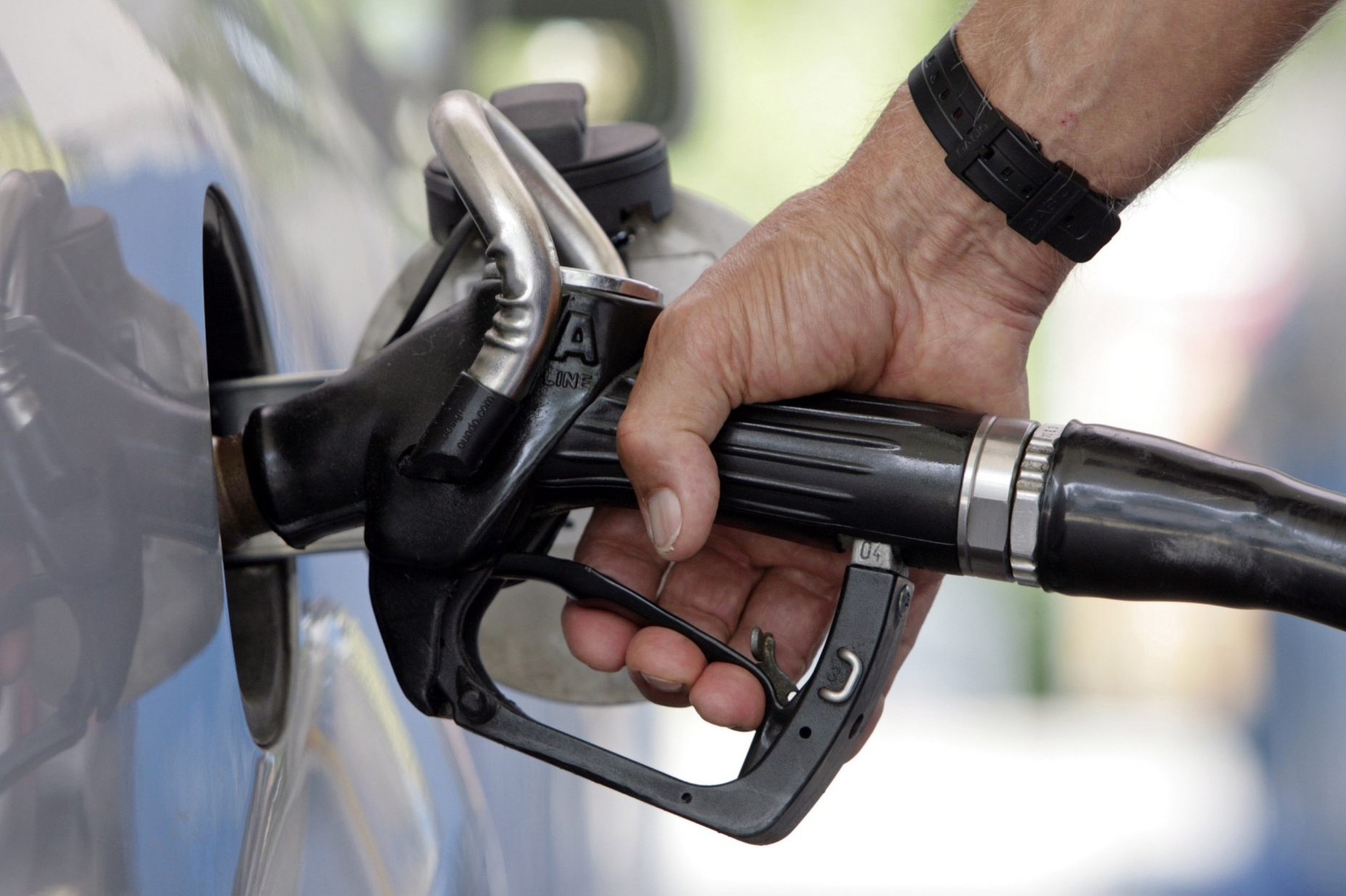 EV-rijders die terug willen naar benzine, komen in 2027 van koude kermis thuis