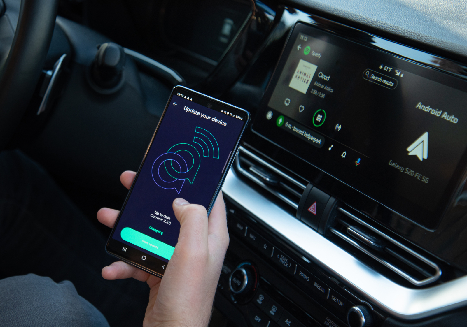 Deze Android Auto dongle maakt je dagelijkse autorit een stuk aangenamer