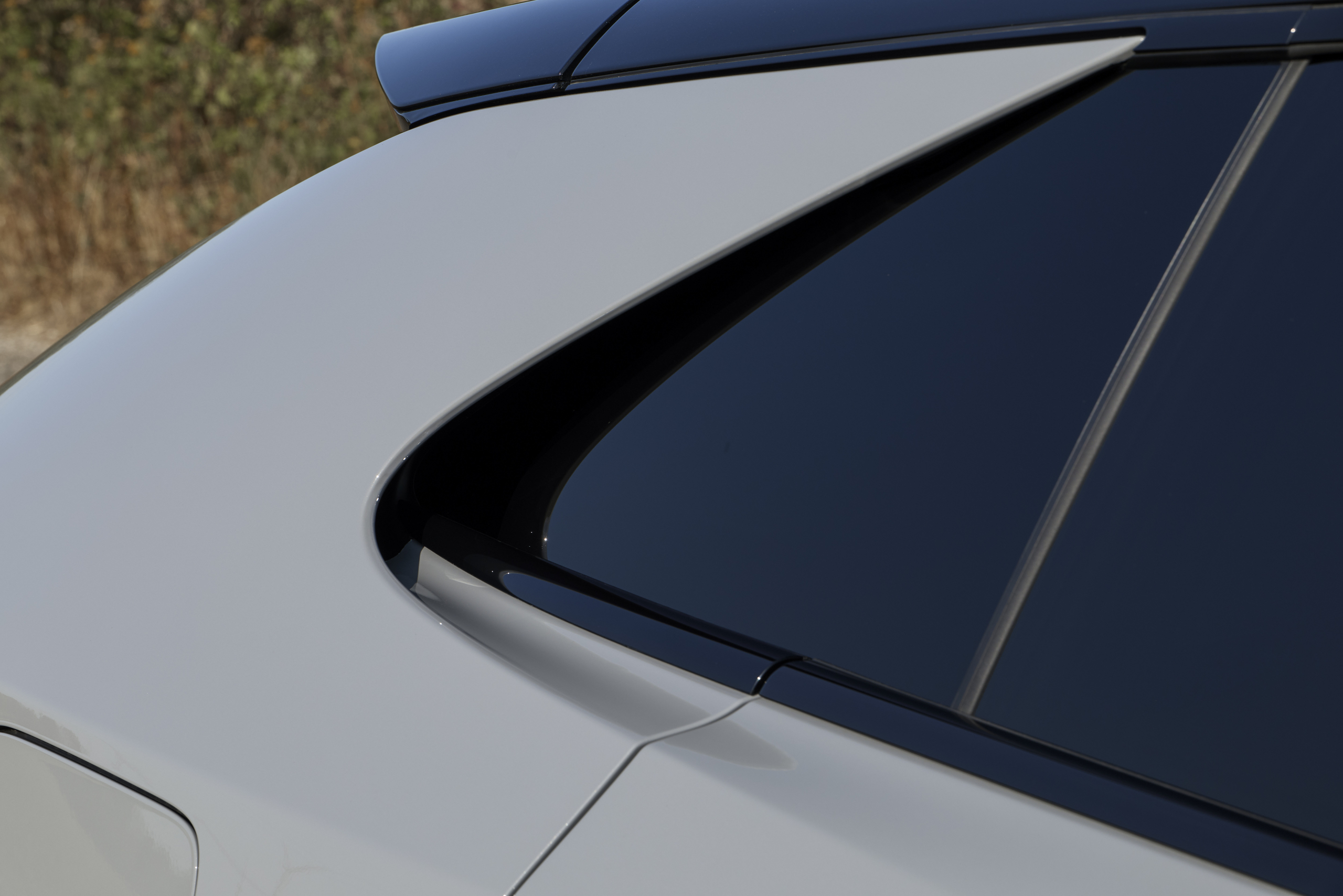 5 vragen Mazda CX-6e