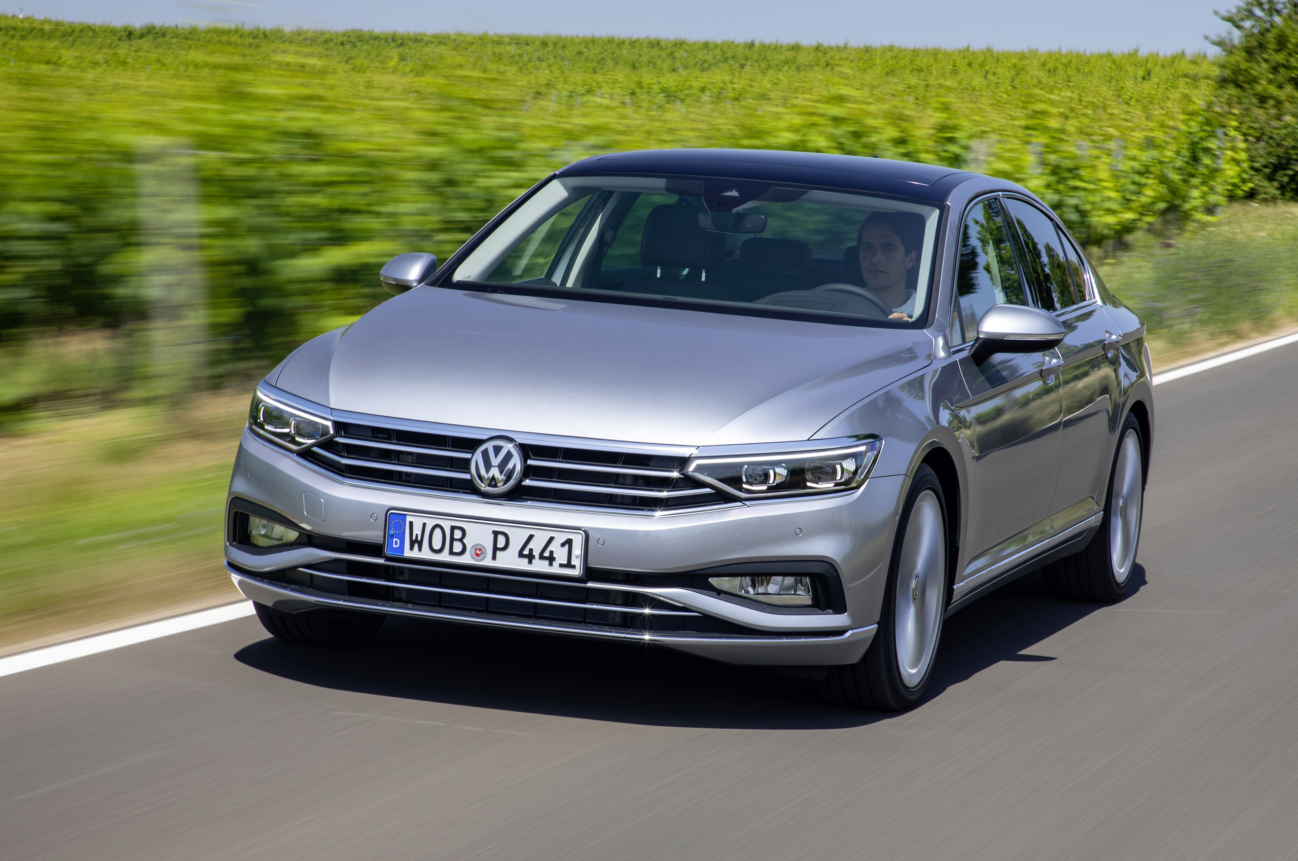 Alle generaties Volkswagen Passat (1973-2024)