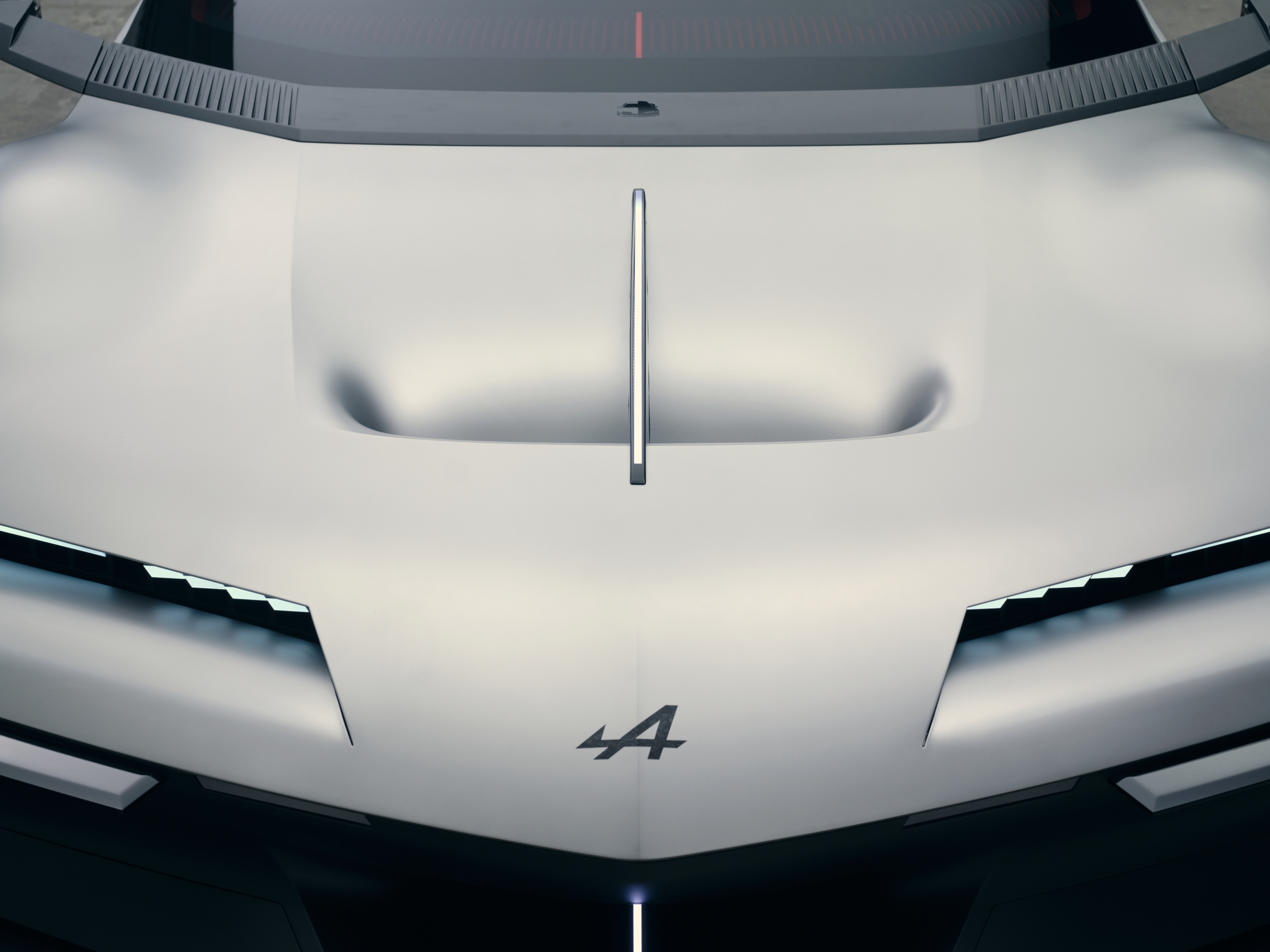 Voordat Ferrari een volgende elektrische auto ontwerpt, moet het even met dit merk bellen
