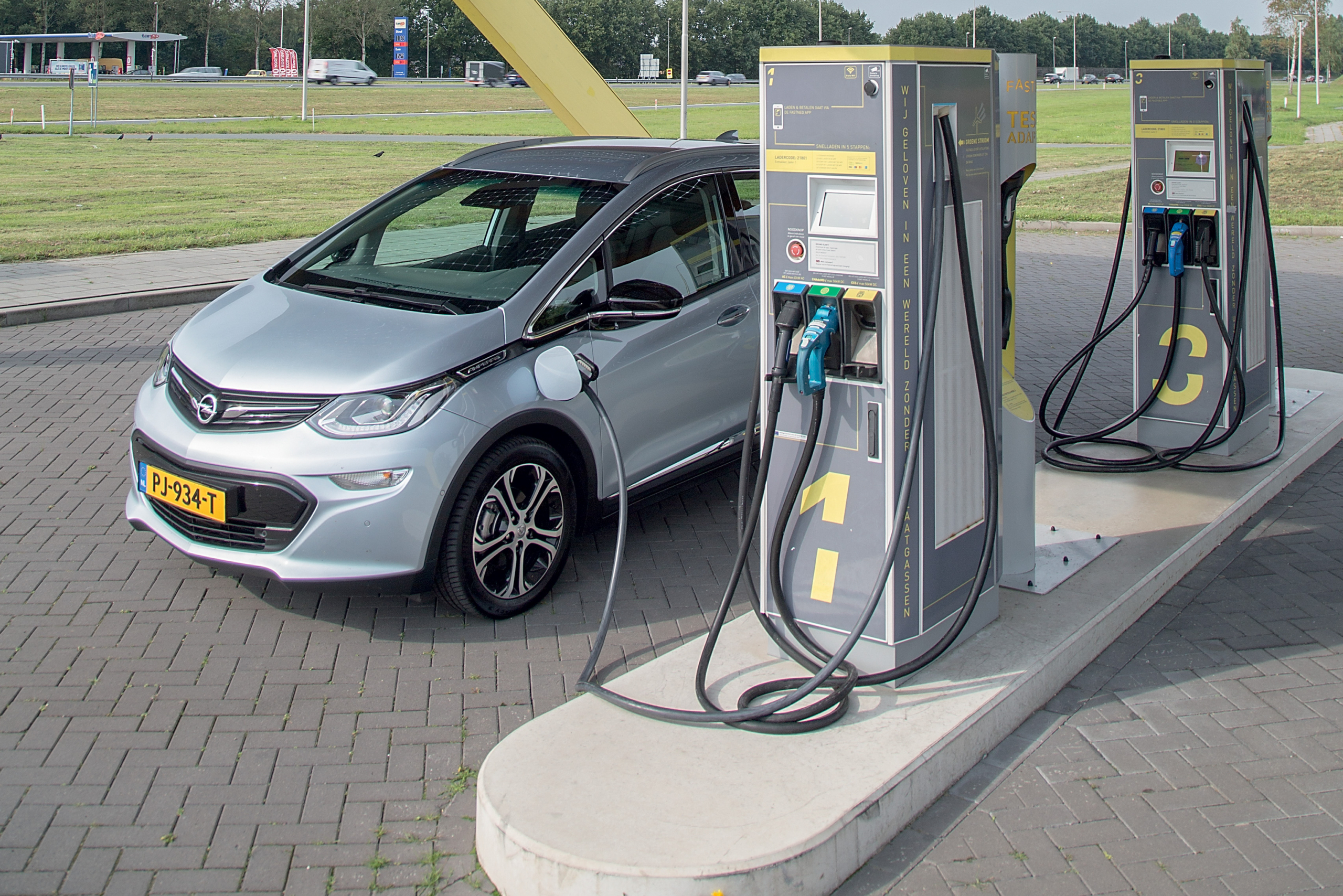 92% van EV-rijders wil niet terug naar benzineauto