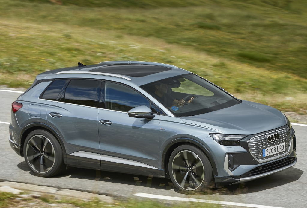 Eerste review Audi Q4 E-Tron (2021) - Is-ie terecht duurder dan de Skoda Enyaq en VW ID.4?