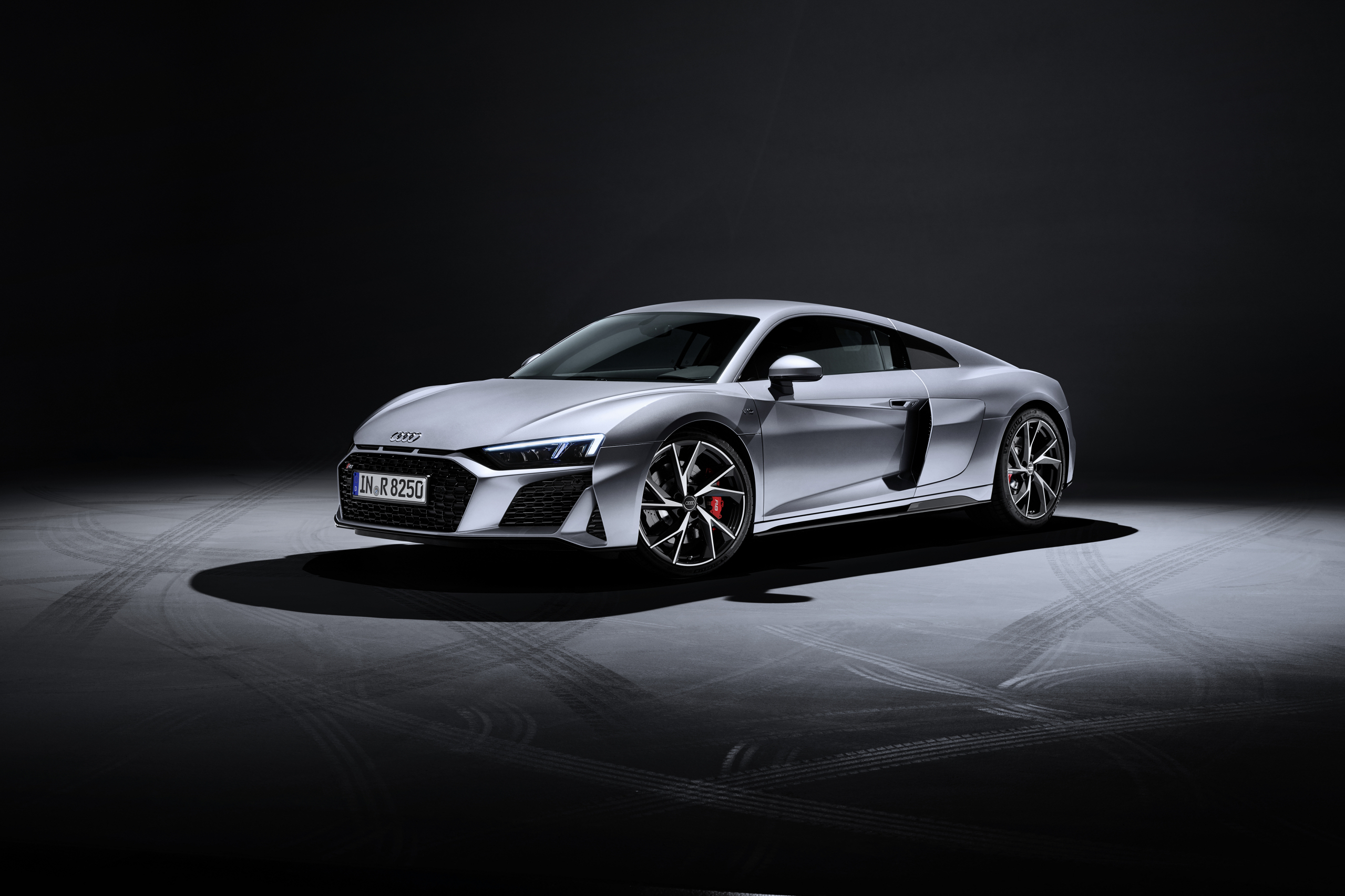 Audi R8 zonder vierwielaandrijving is eigenlijk leuker