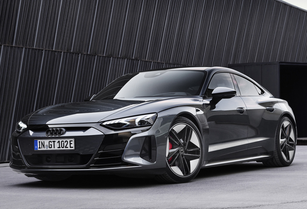 Hoeveel verschilt de elektrische Audi E-Tron GT van de Porsche Taycan?