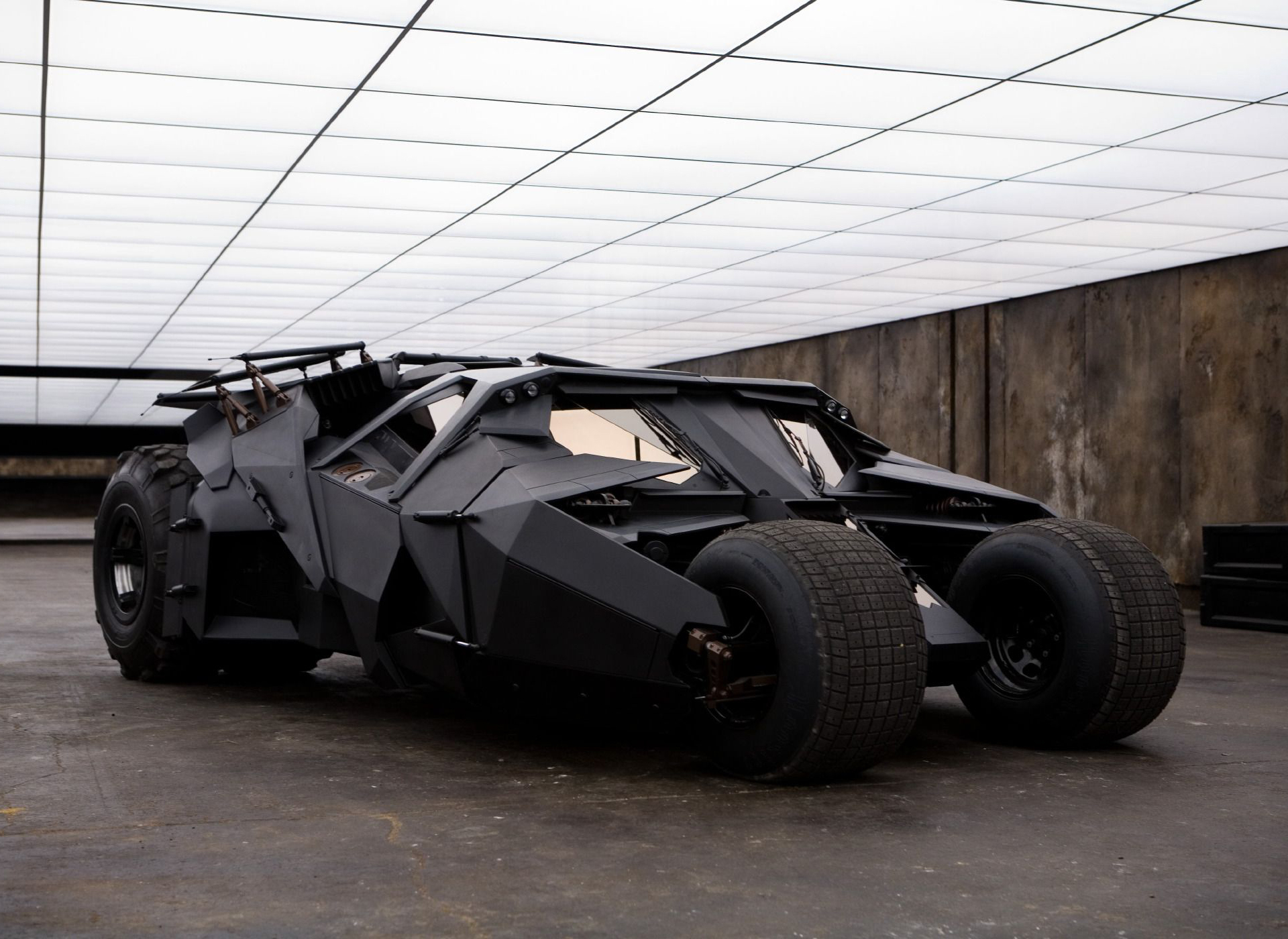 Robert Pattinson in The Batman heeft muscle car als Batmobile