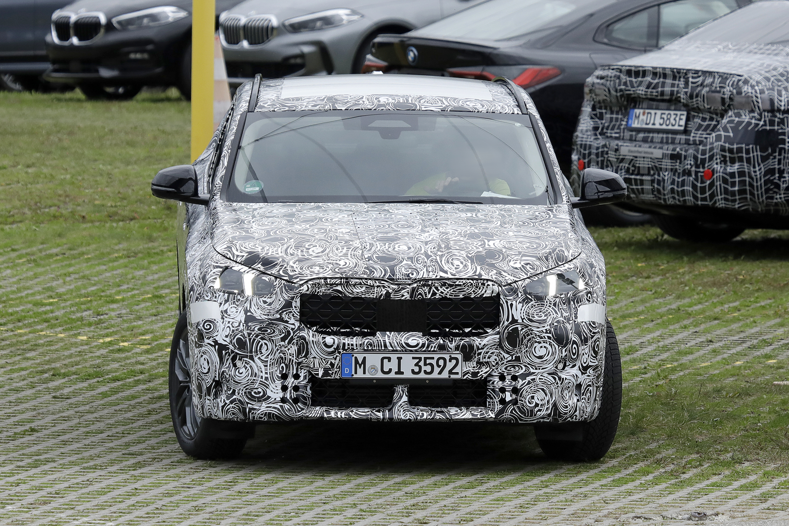 BMW X2 (2023) betrapt: voor het eerst ook een elektrische iX2