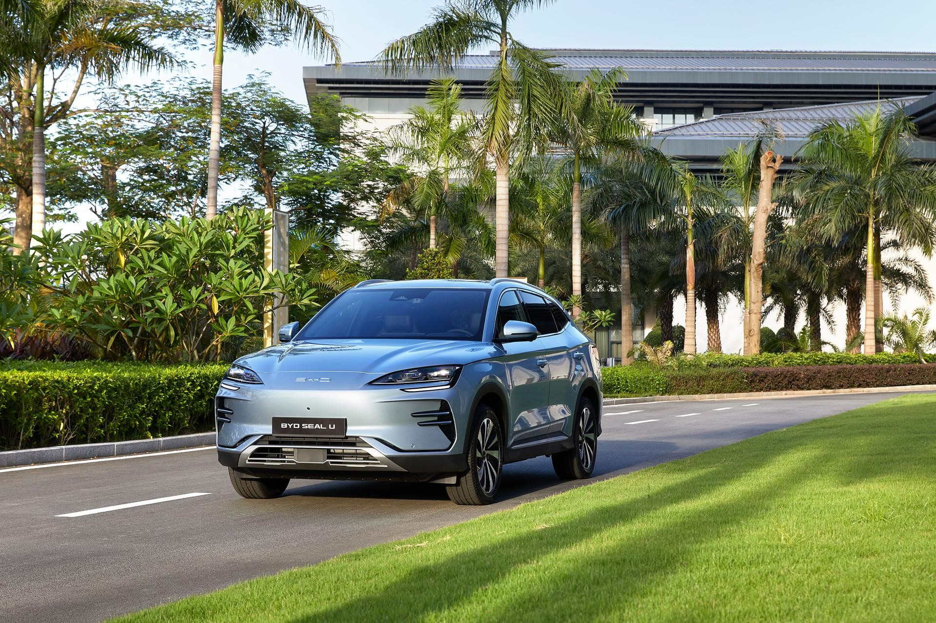 Deze elektrische suv komt de Tesla Model Y treiteren