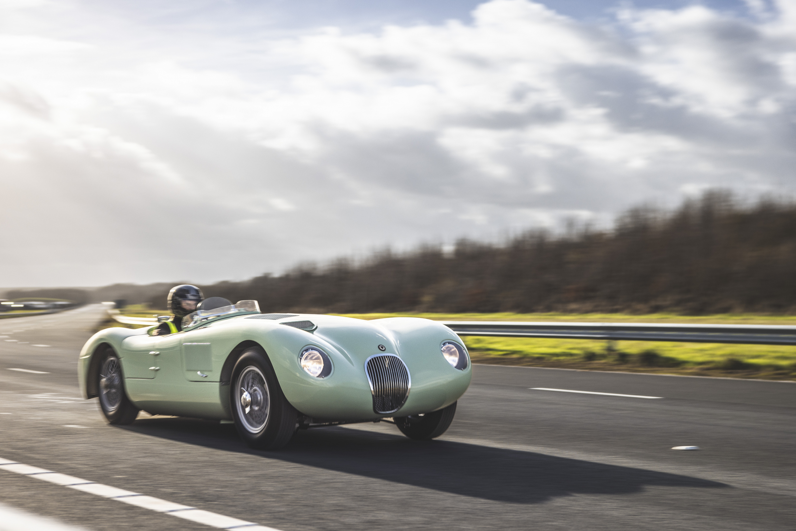 Jaguar raakt de C-Type Continuation aan de straatstenen niet kwijt