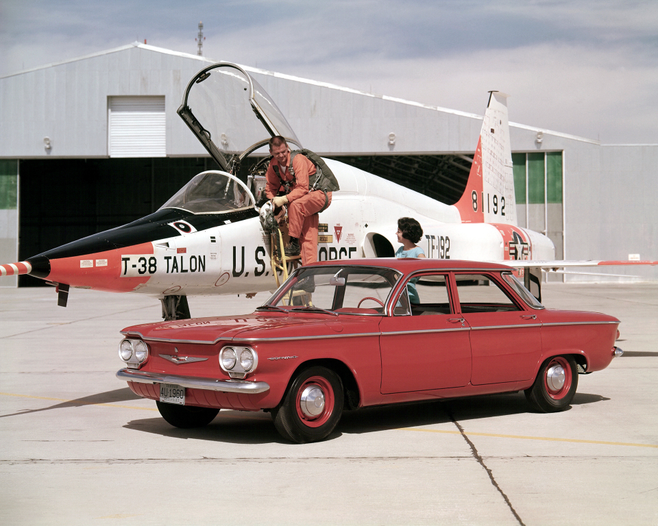 Waarom Ralph Nader de Chevrolet Corvair onterecht kapotmaakte