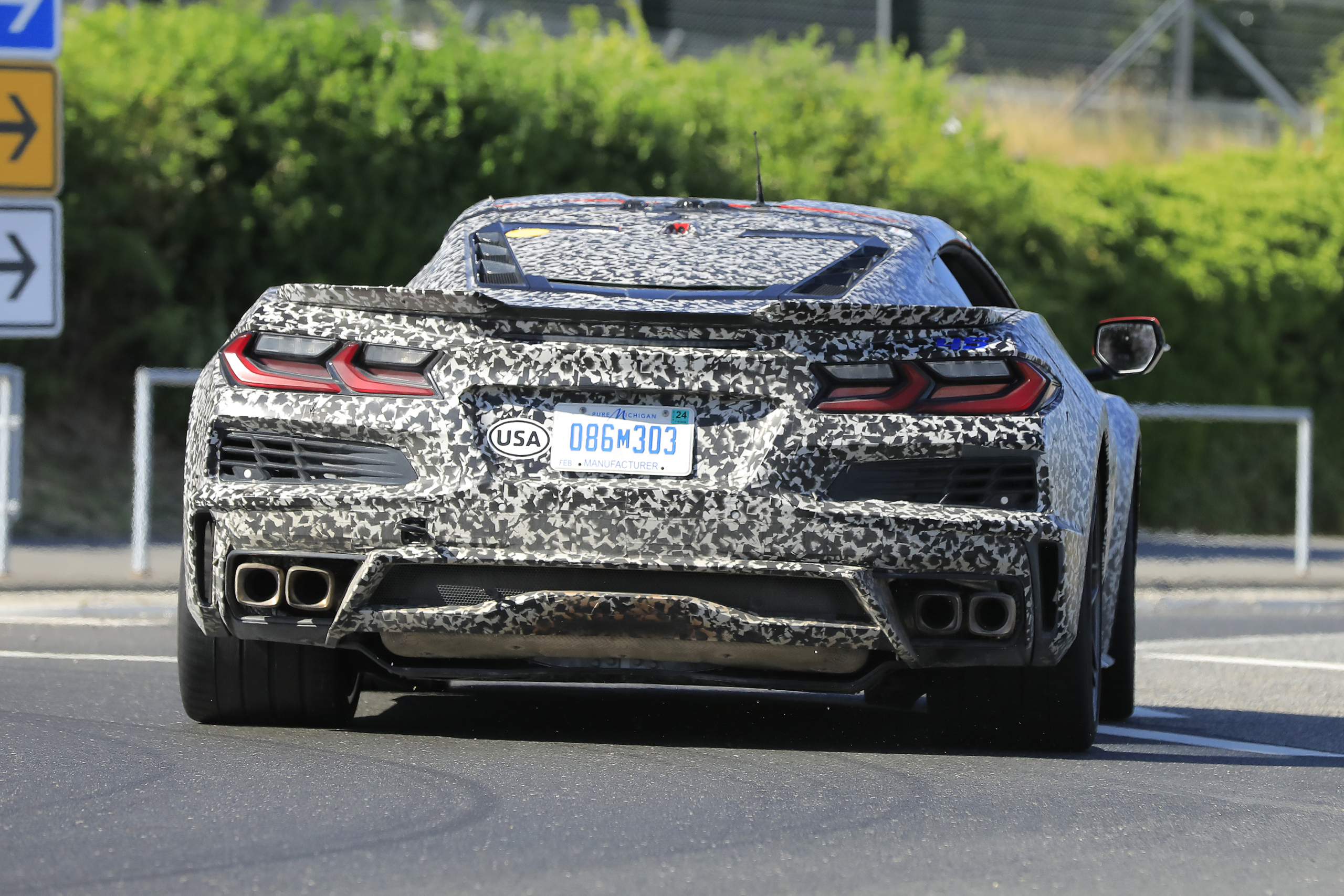 Chevrolet Corvette E-Ray - Een Corvette als hybride? Is dat niet heiligschennis?!