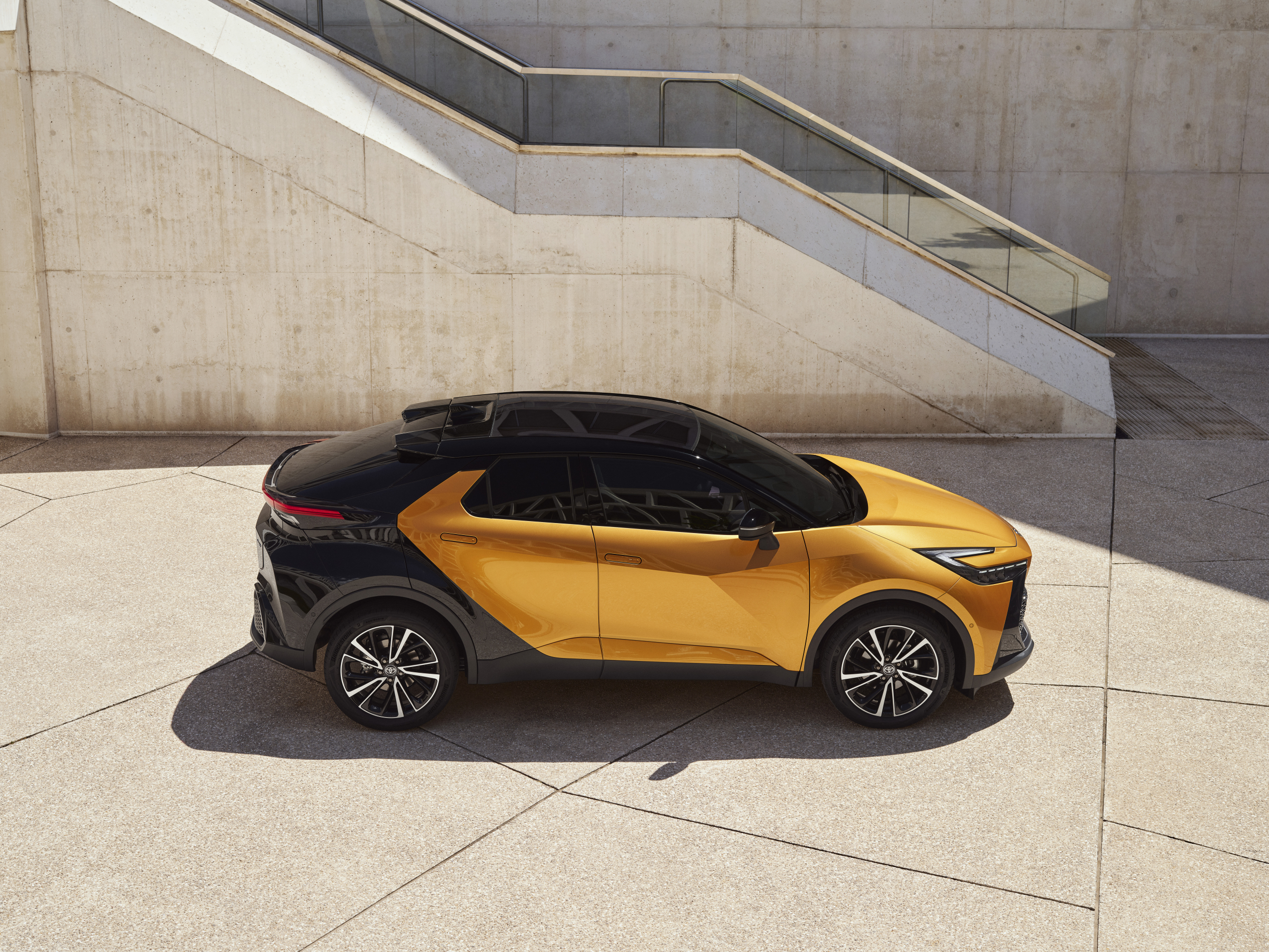Nieuwe Toyota C-HR: de radicalisering van de crossover-coupé