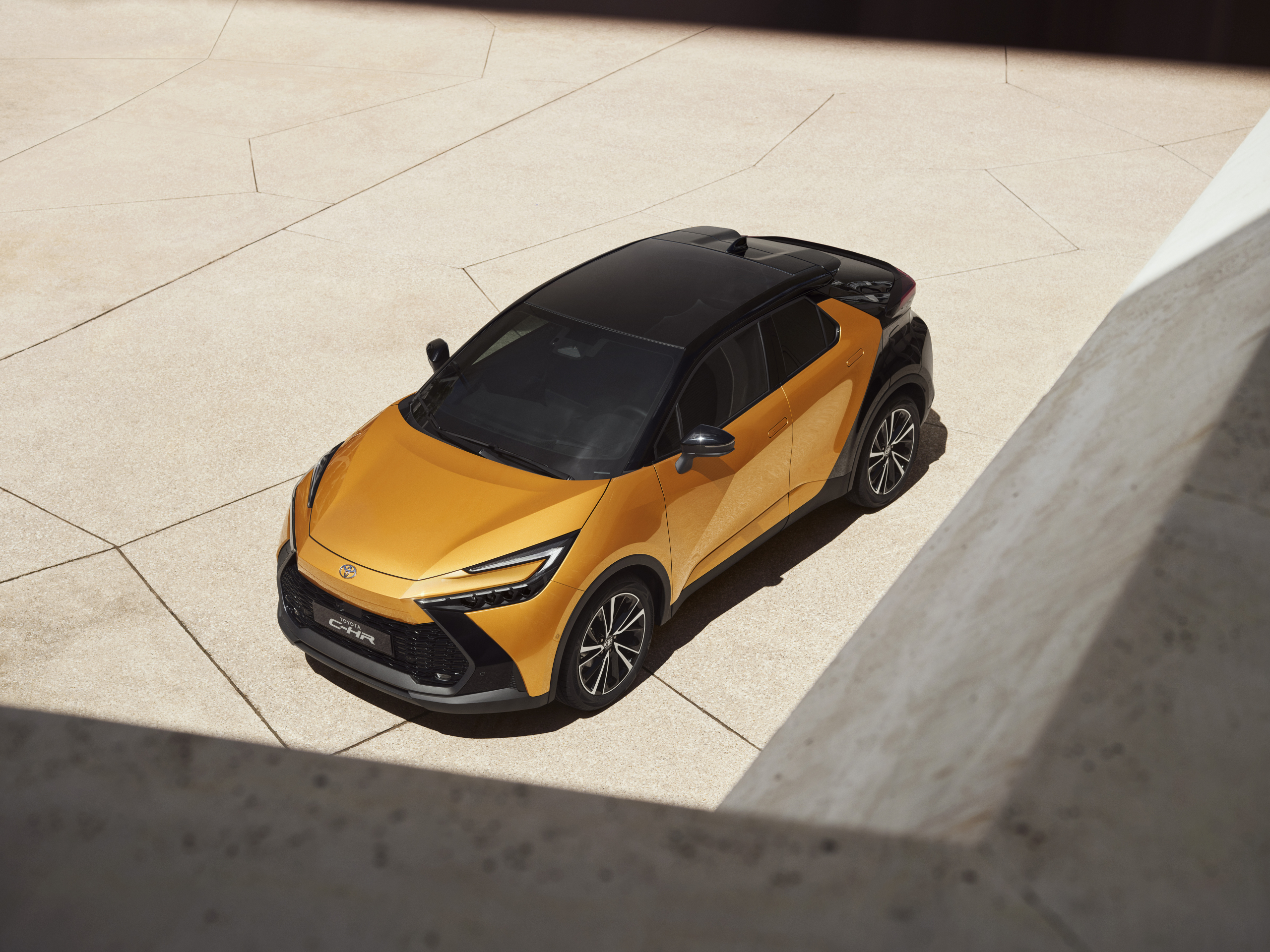 Nieuwe Toyota C-HR: de radicalisering van de crossover-coupé