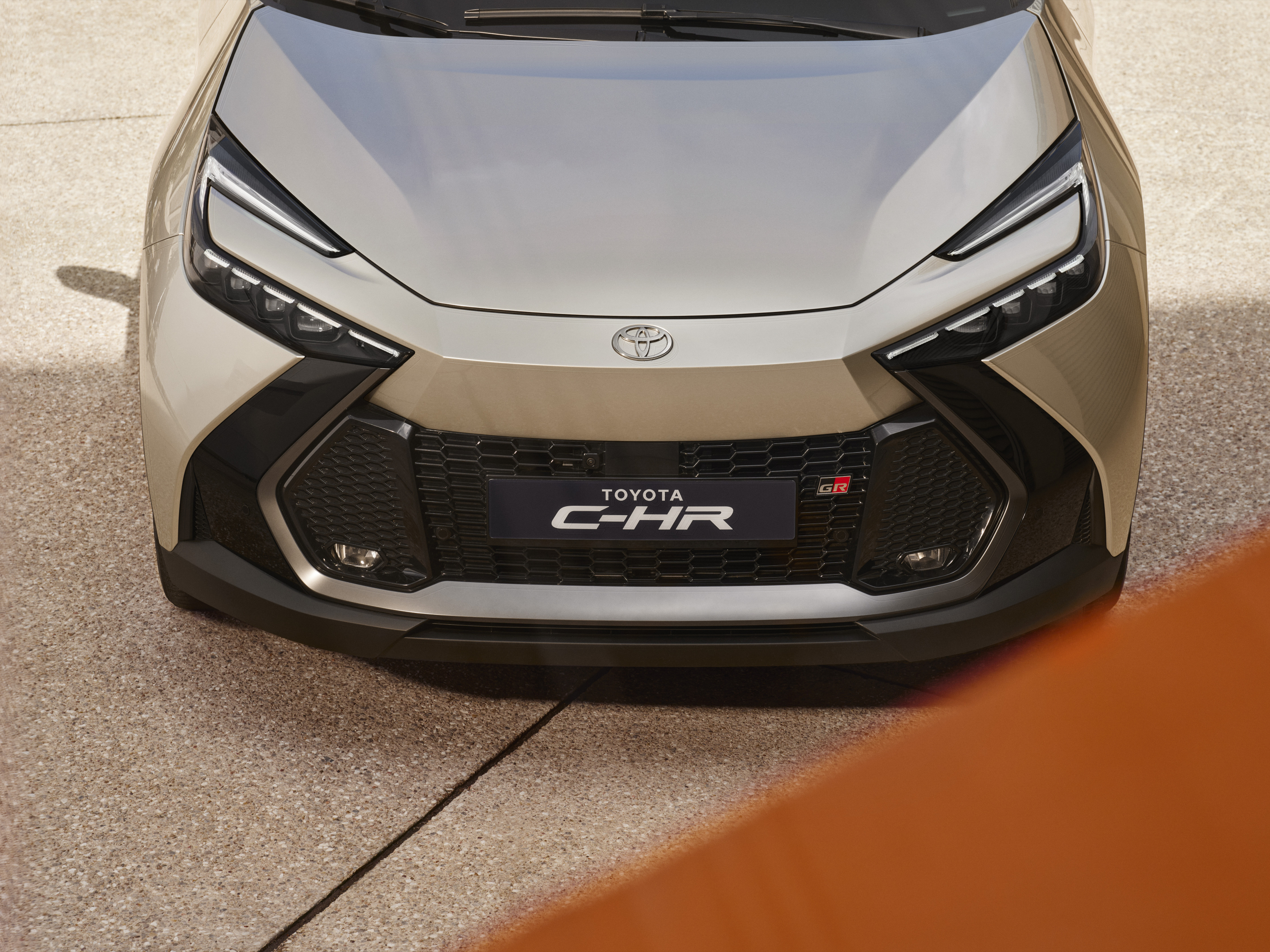 Nieuwe Toyota C-HR: de radicalisering van de crossover-coupé