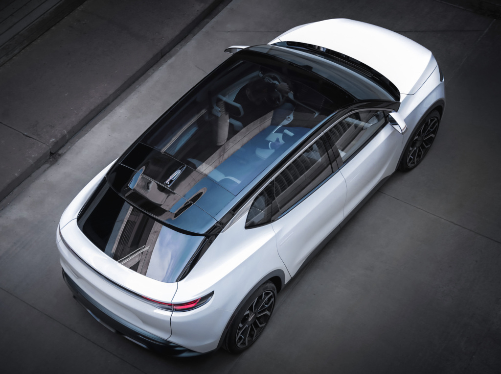 Chrysler stelt niks meer voor! Kan deze elektrische Airflow het merk een boost geven?